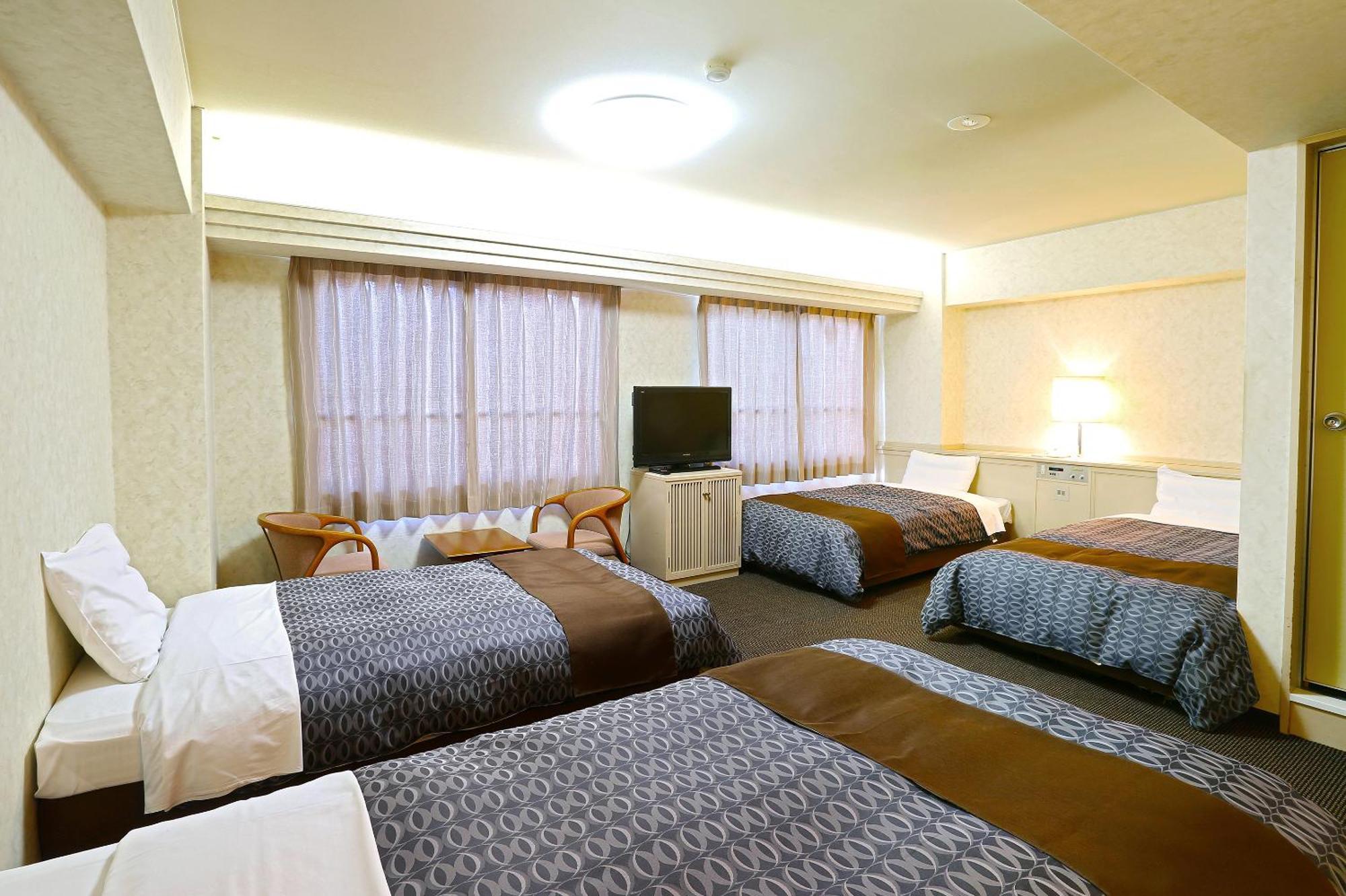 Deluxe Quadruple Room