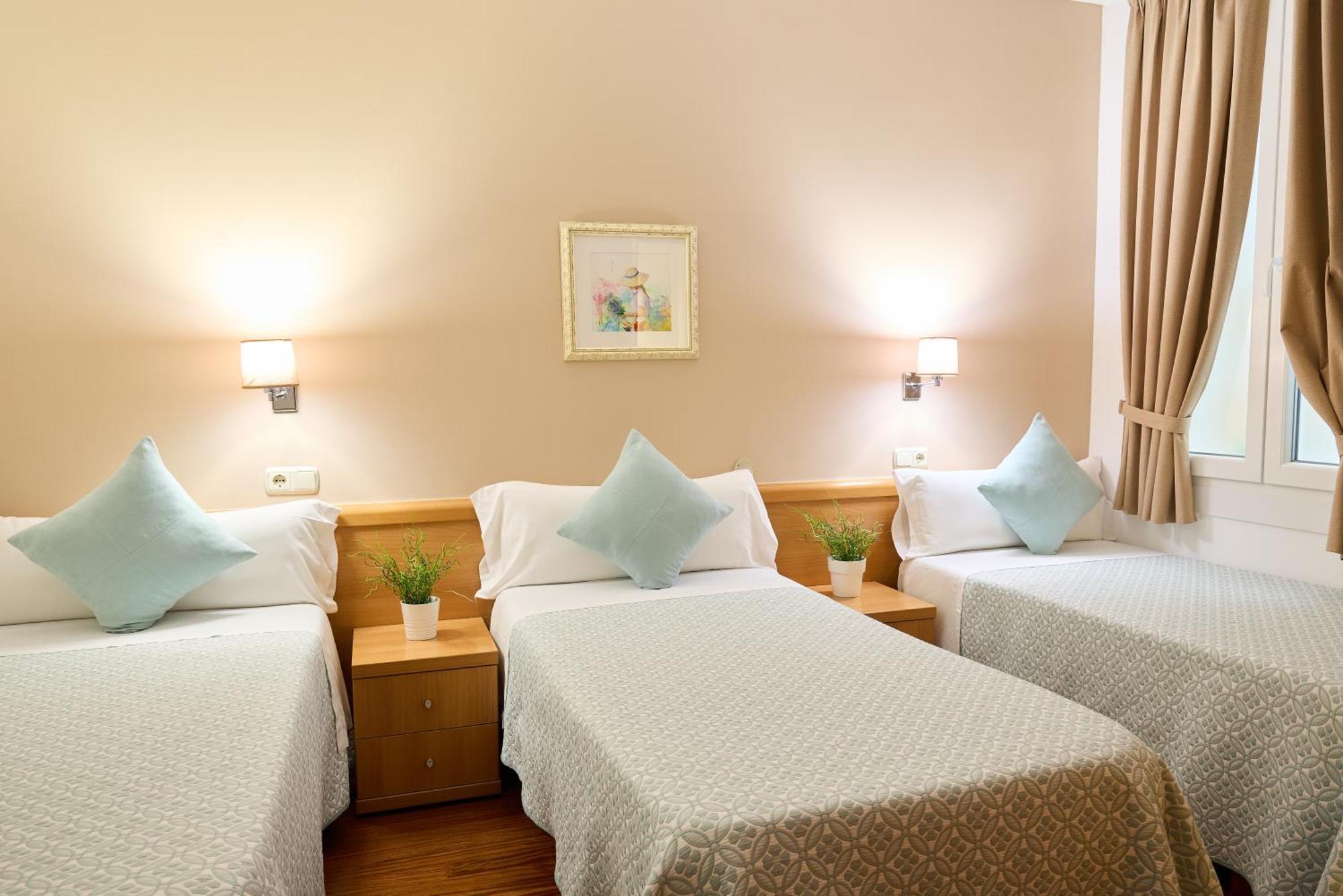 Triple Room Interior