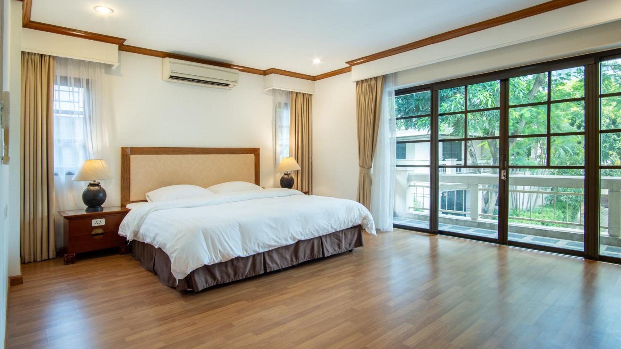 Master Luxury
