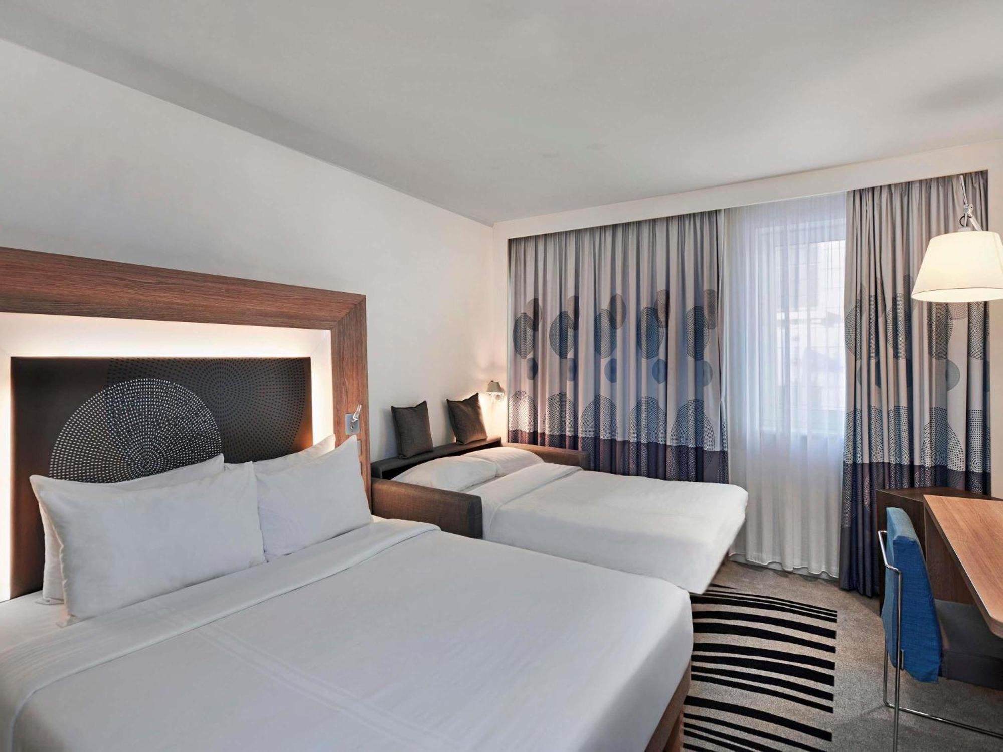 Premium Queen Room with sofa bed,1704830781:JPEG