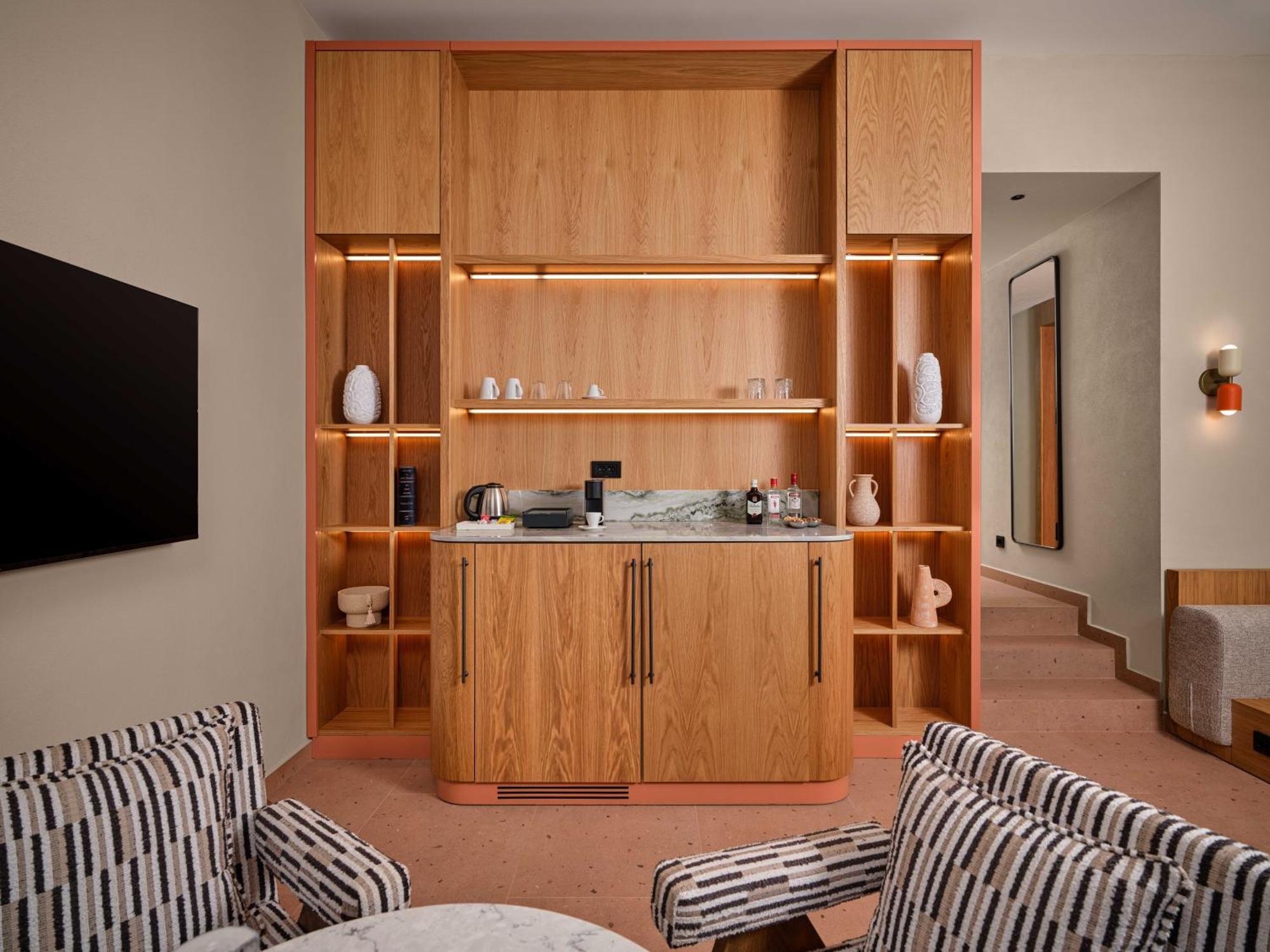 Suite with Pool View,1704913254:JPEG