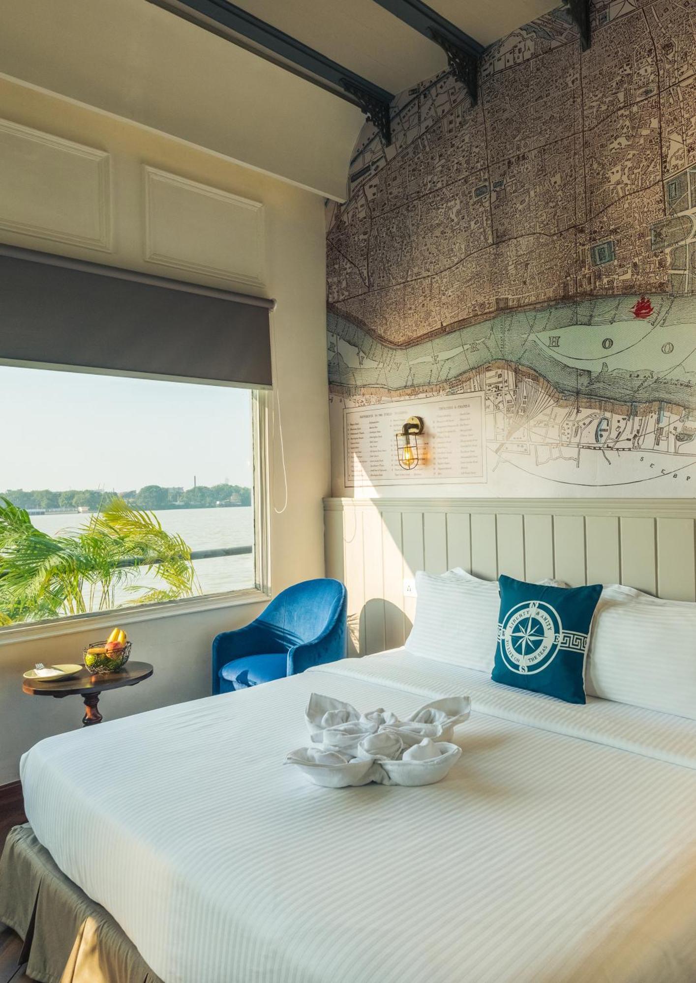 Heritage Cabin Deck on Laundry service upto 2 clothing item | on F&SB a-la-carte selection | Complimentary Welcome Drink on arrival