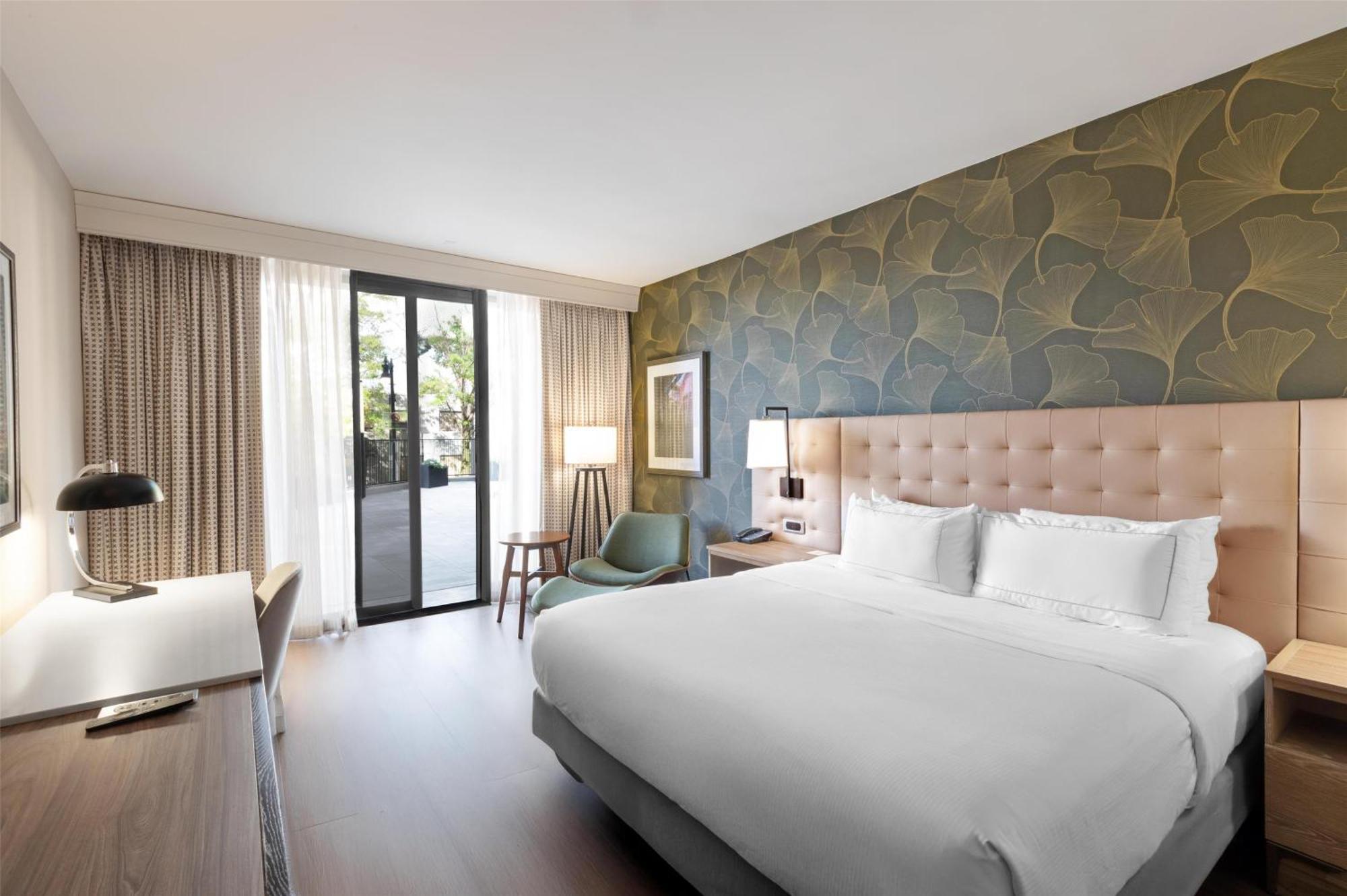 King Room Pool Terrace