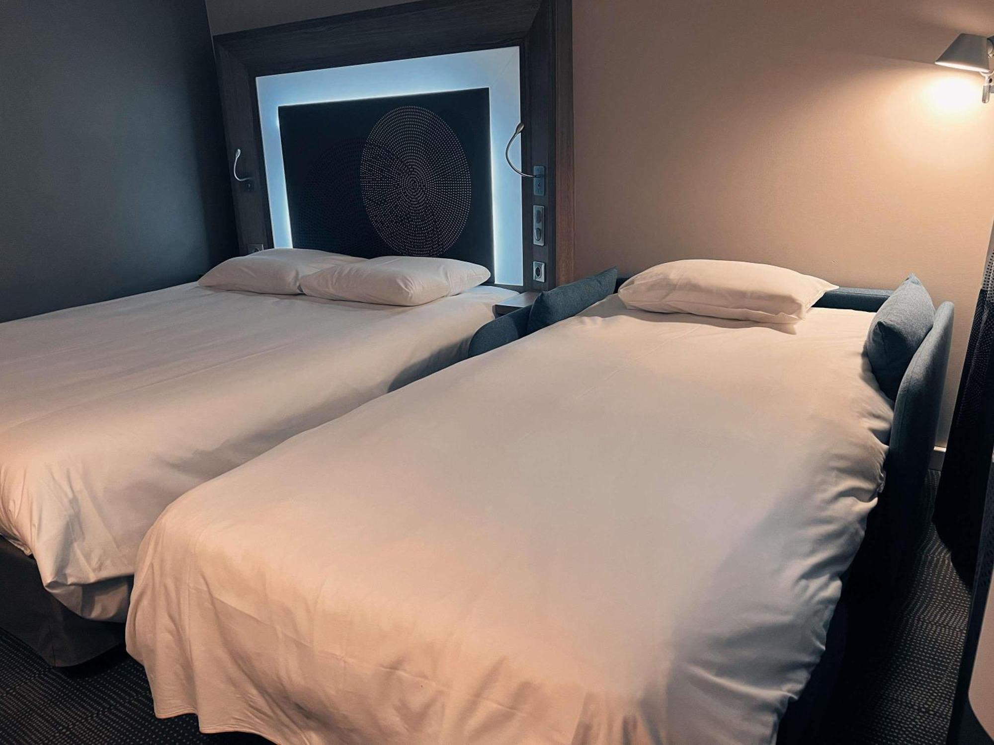 Superior Zimmer mit Queensize-Bett und Doppelsofa