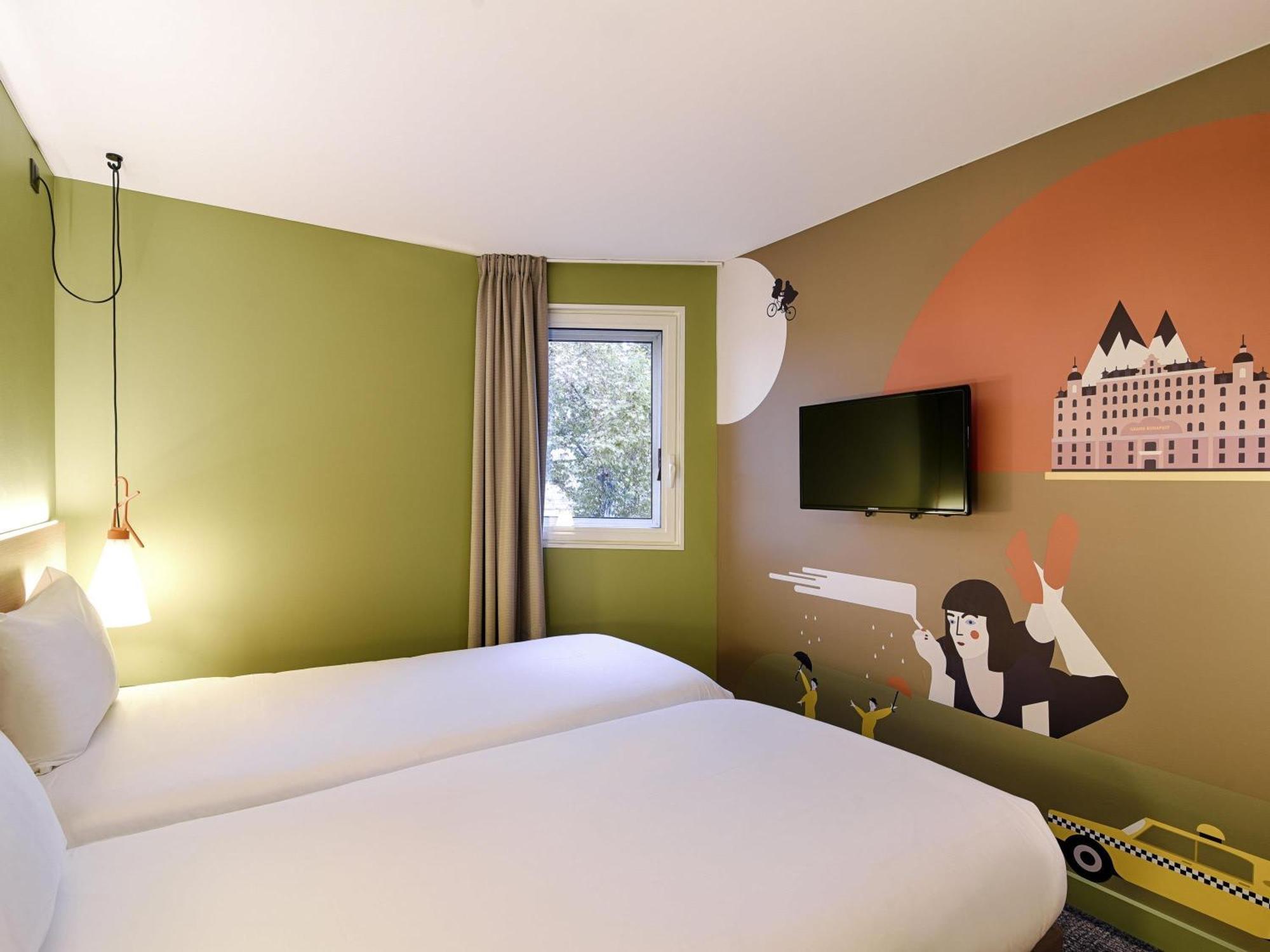 Standard Twin Room