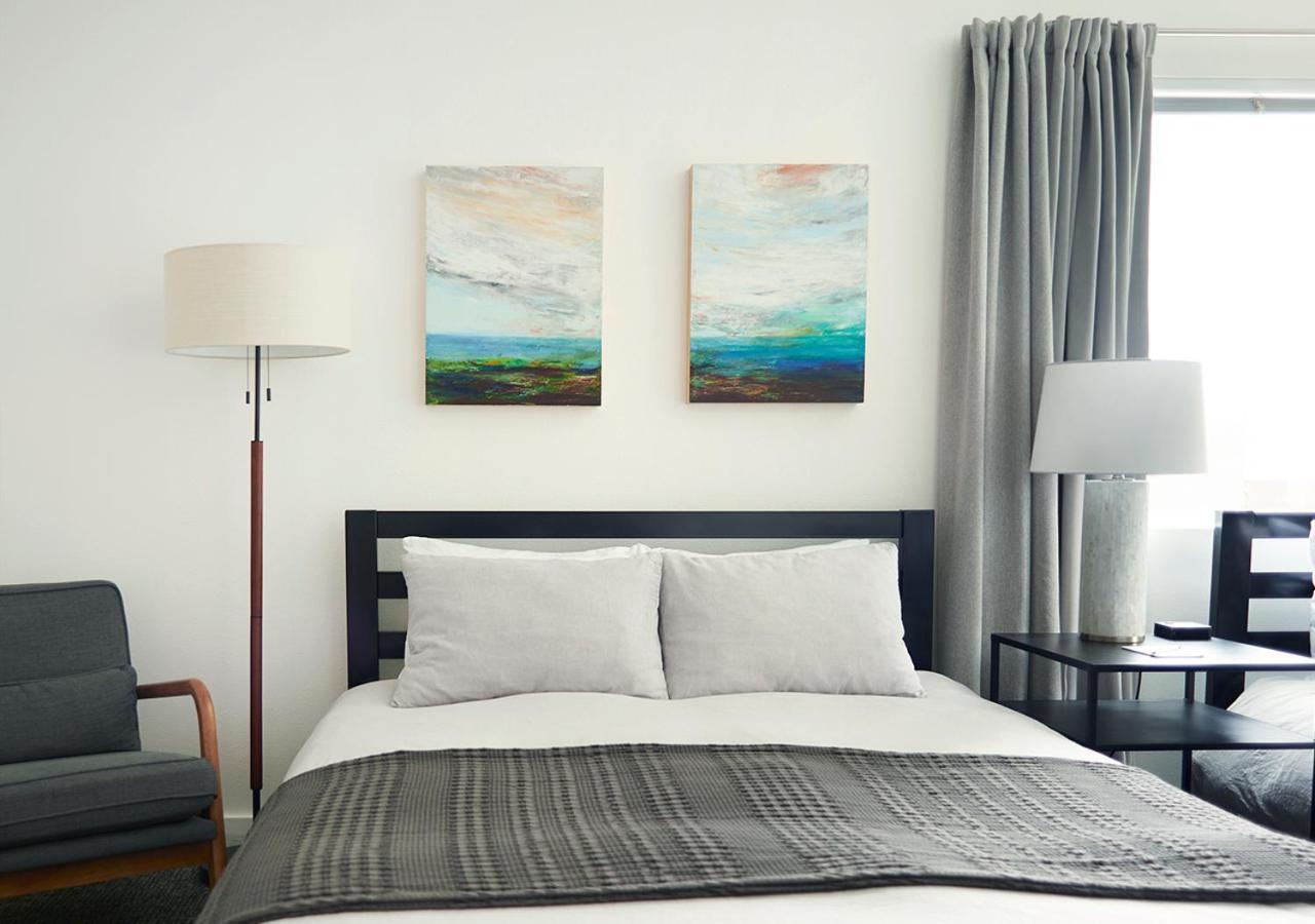Double Queen Room