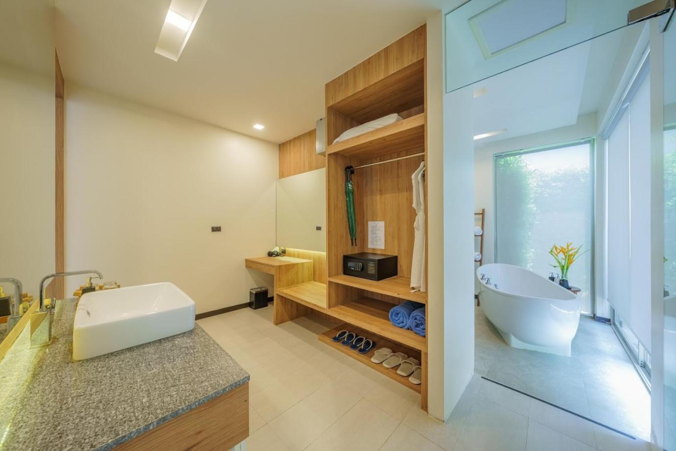 Pool Villa