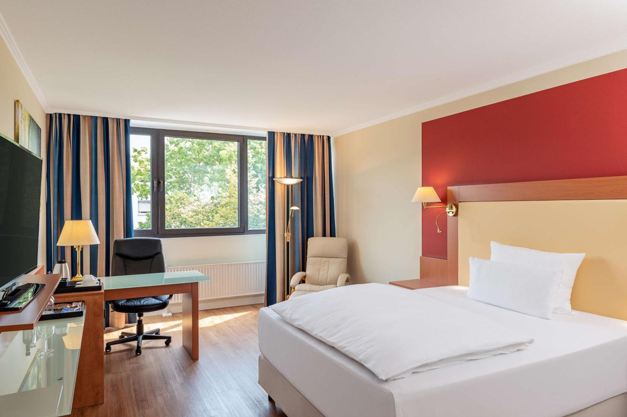 Superior Double Room,1705554554:JPEG