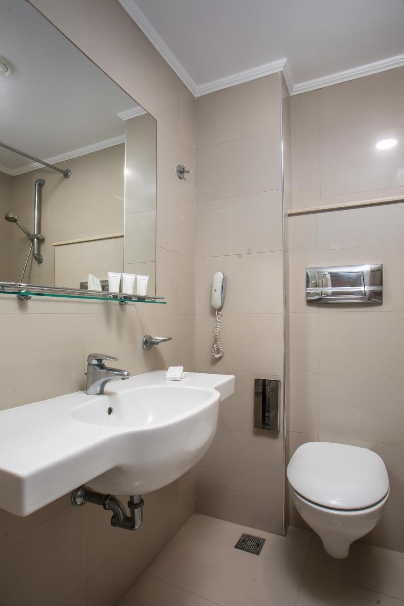Economy Double Room
