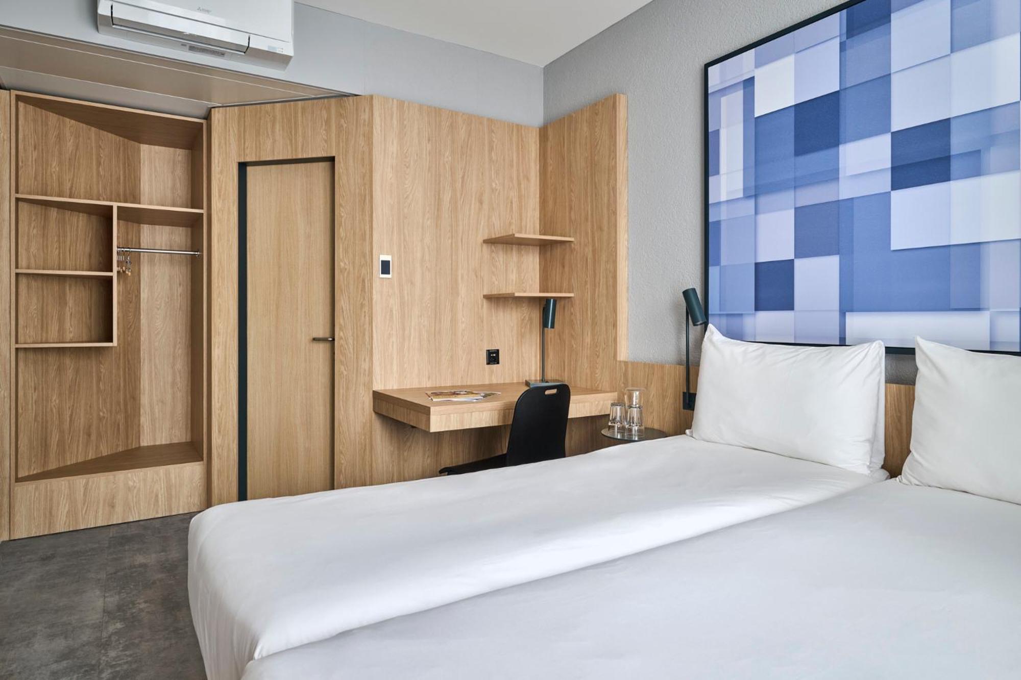 Superior Twin Room Balcony