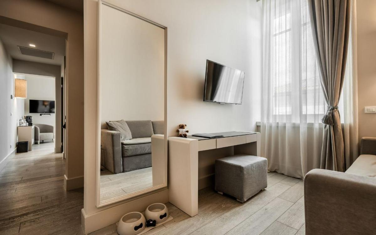 Junior Suite with Balcony