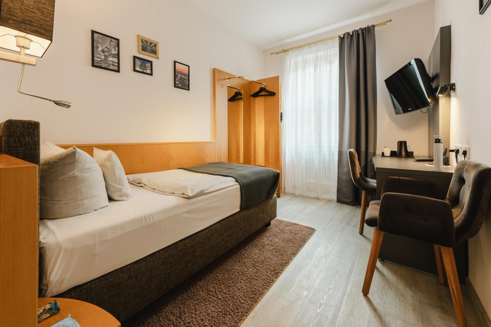 Classic Single Room,1705588654:JPEG