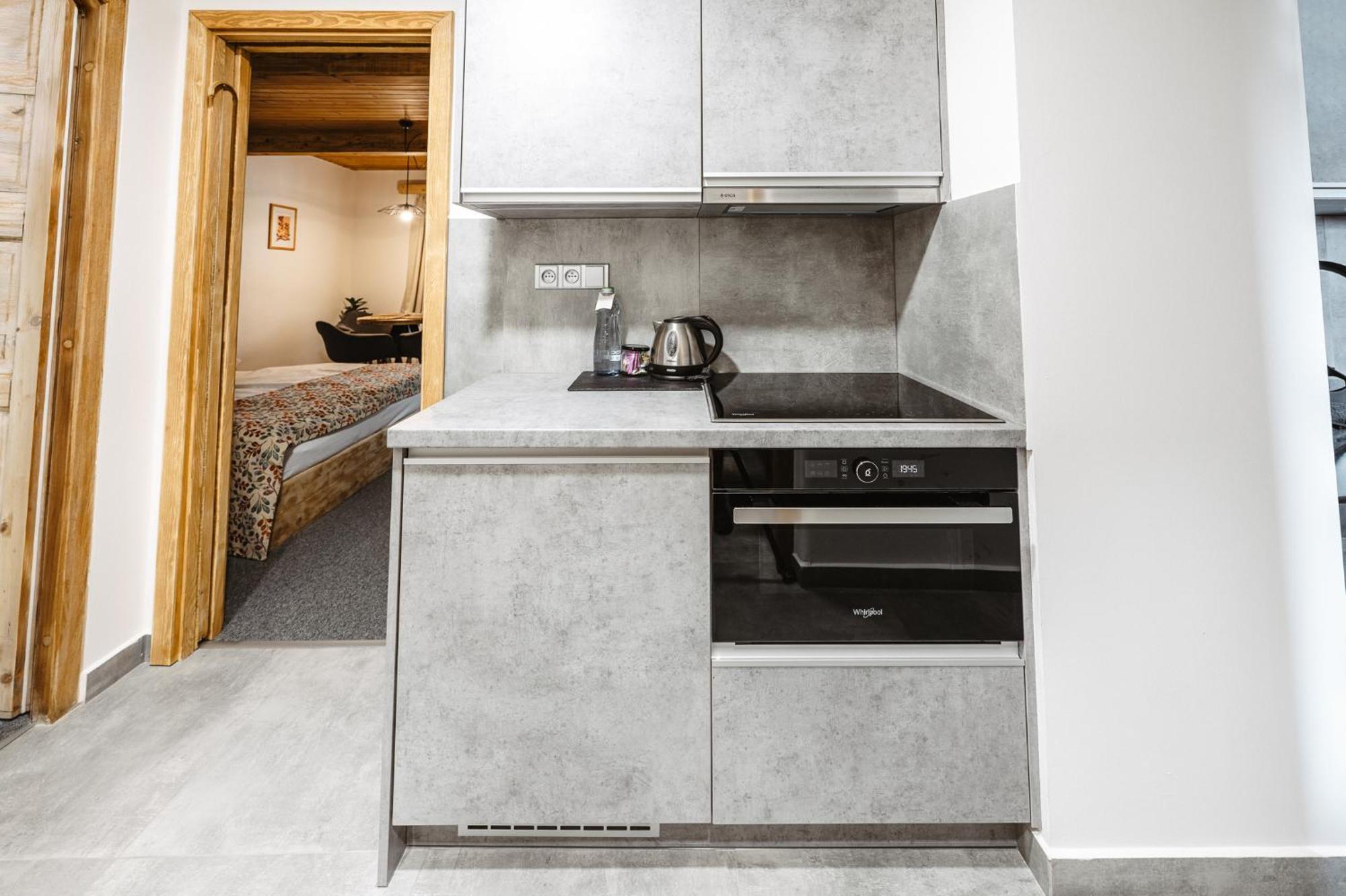 Two-Bedroom Suite (5 Guests)