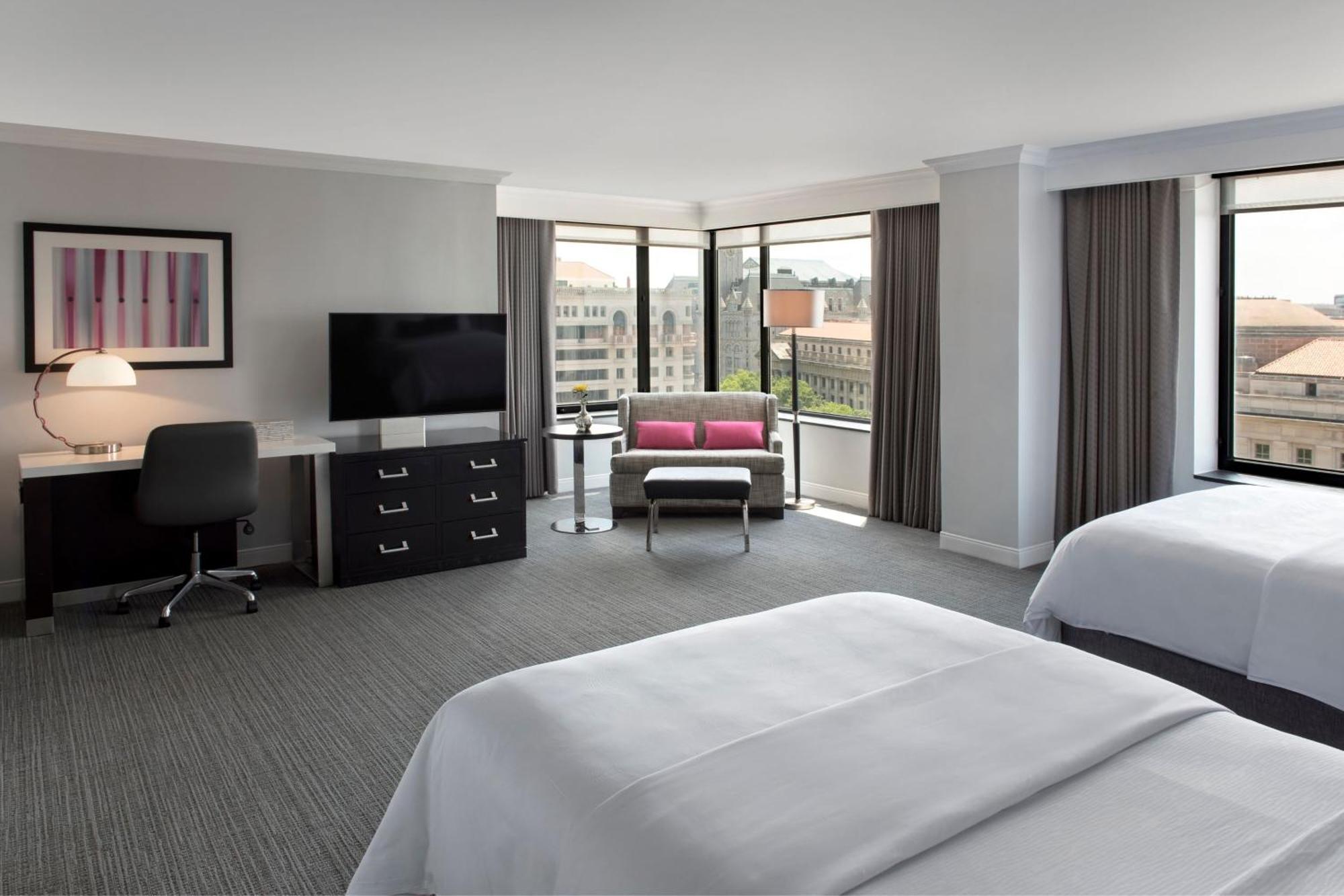 JW Premium Room Larger Guest room 2 Double