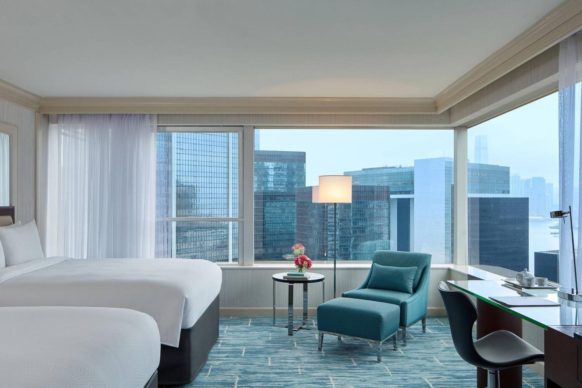 Hong Kong Suite Two Double Beds Executive Lounge Access
