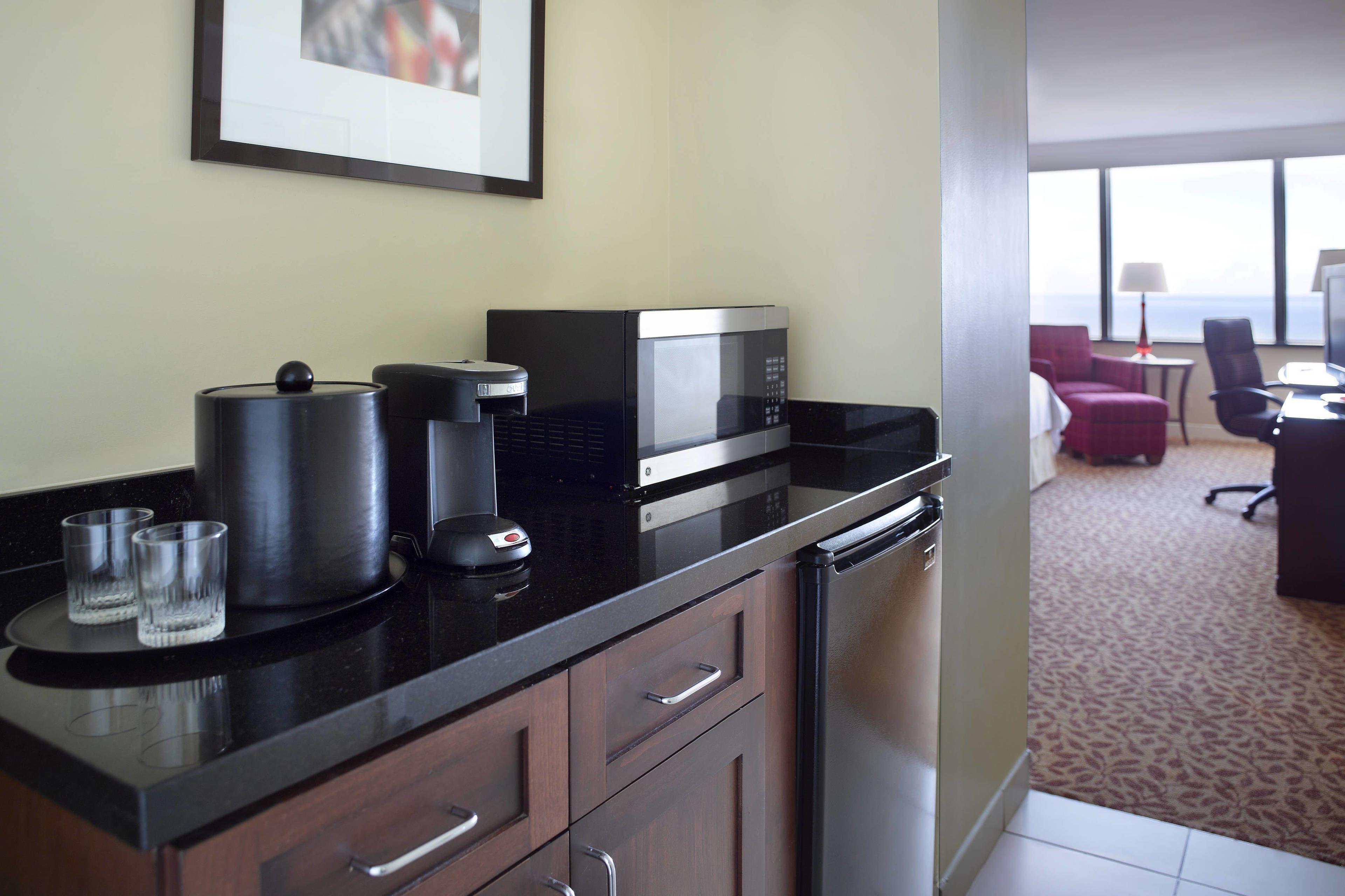 Double Room with Two Double Beds and Lake View - Hearing Accessible
