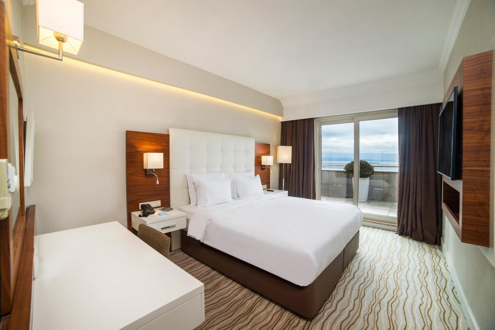 Suite Balcony Sea View Non-Smoking