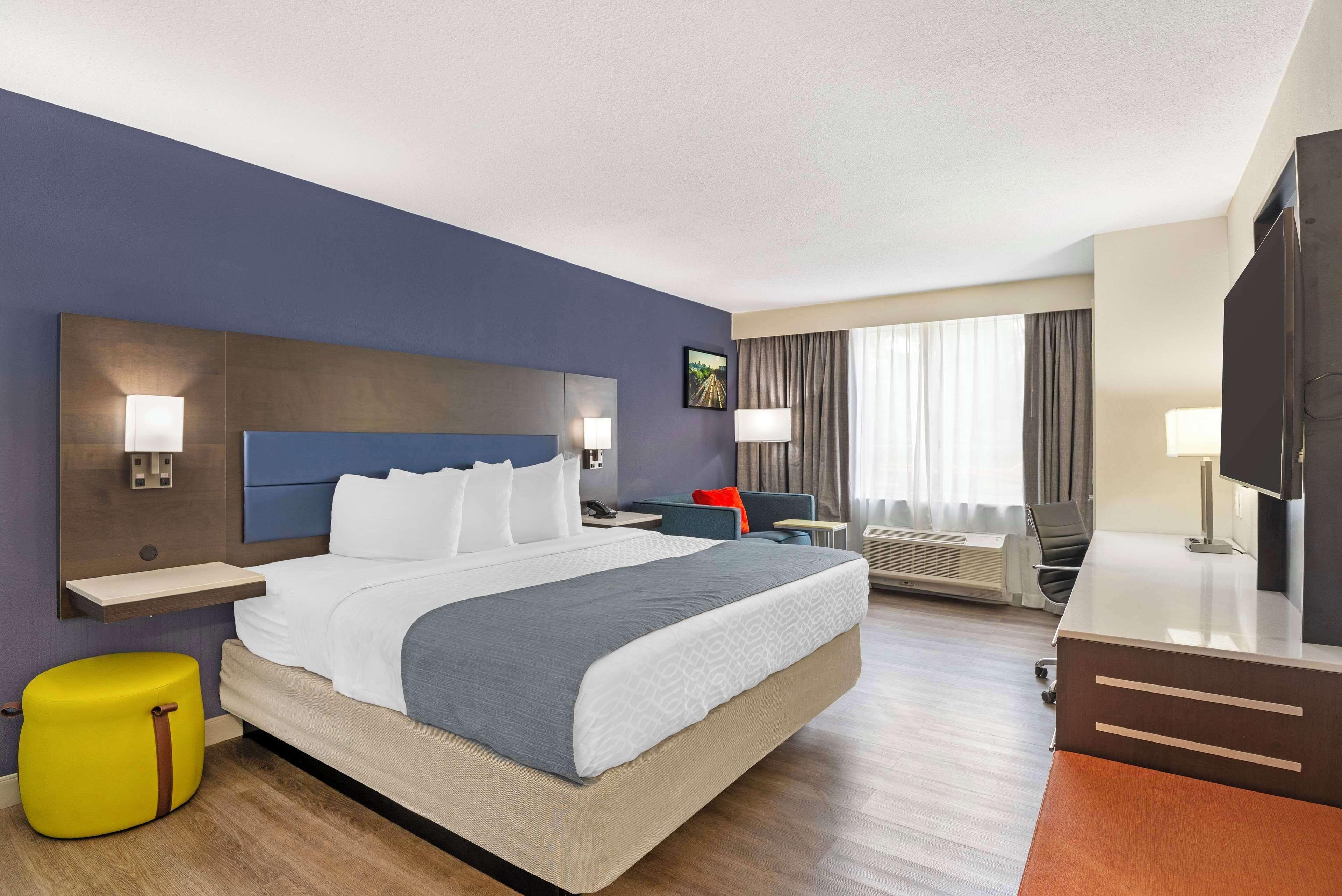 Executive King Room