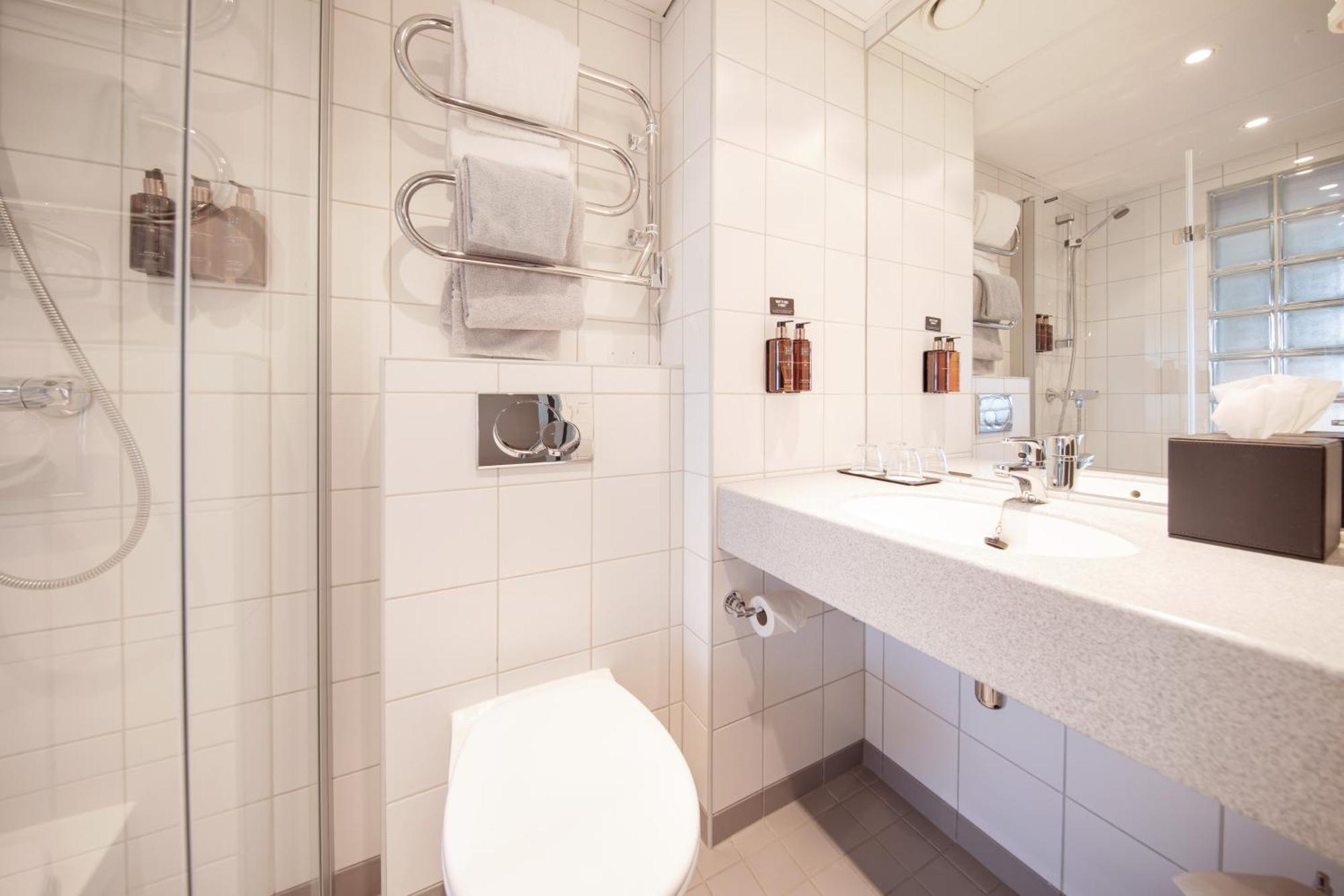 Compact Double