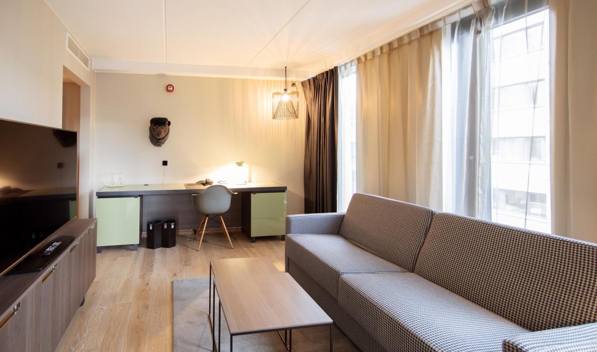 One-Bedroom Suite