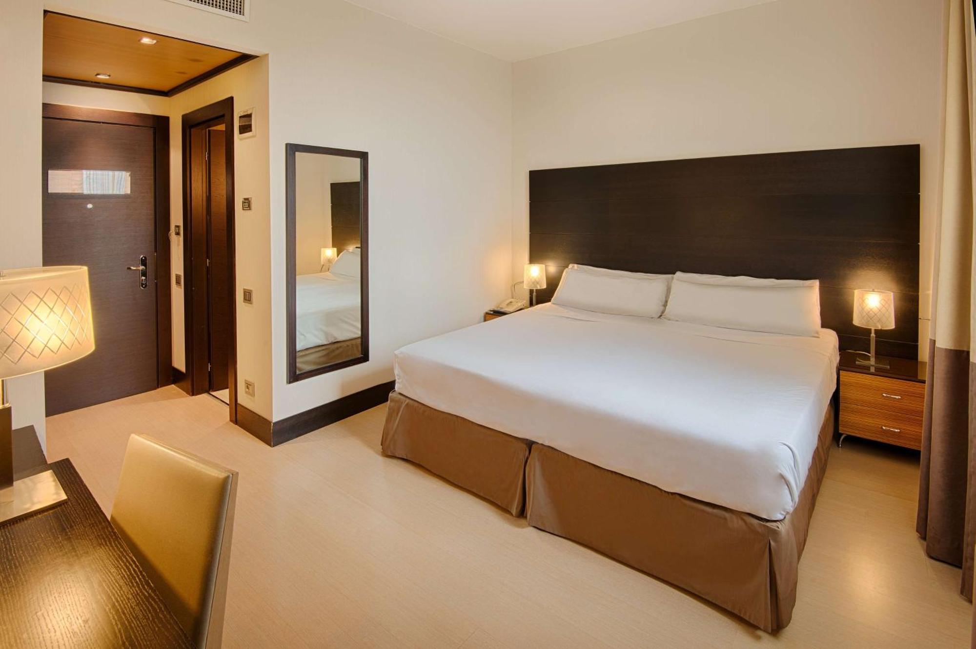 Standard Double Room with Duomo View with Extra Bed