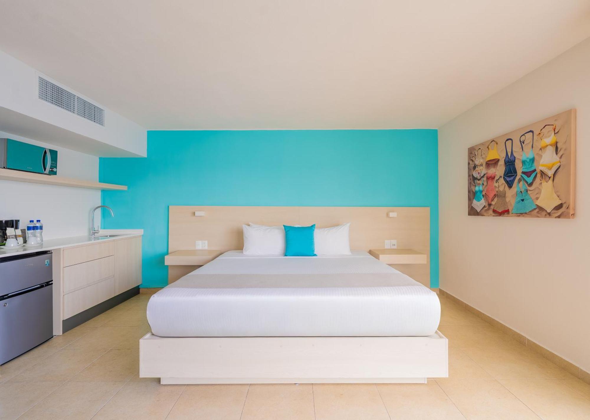 Superior King Room Sea View