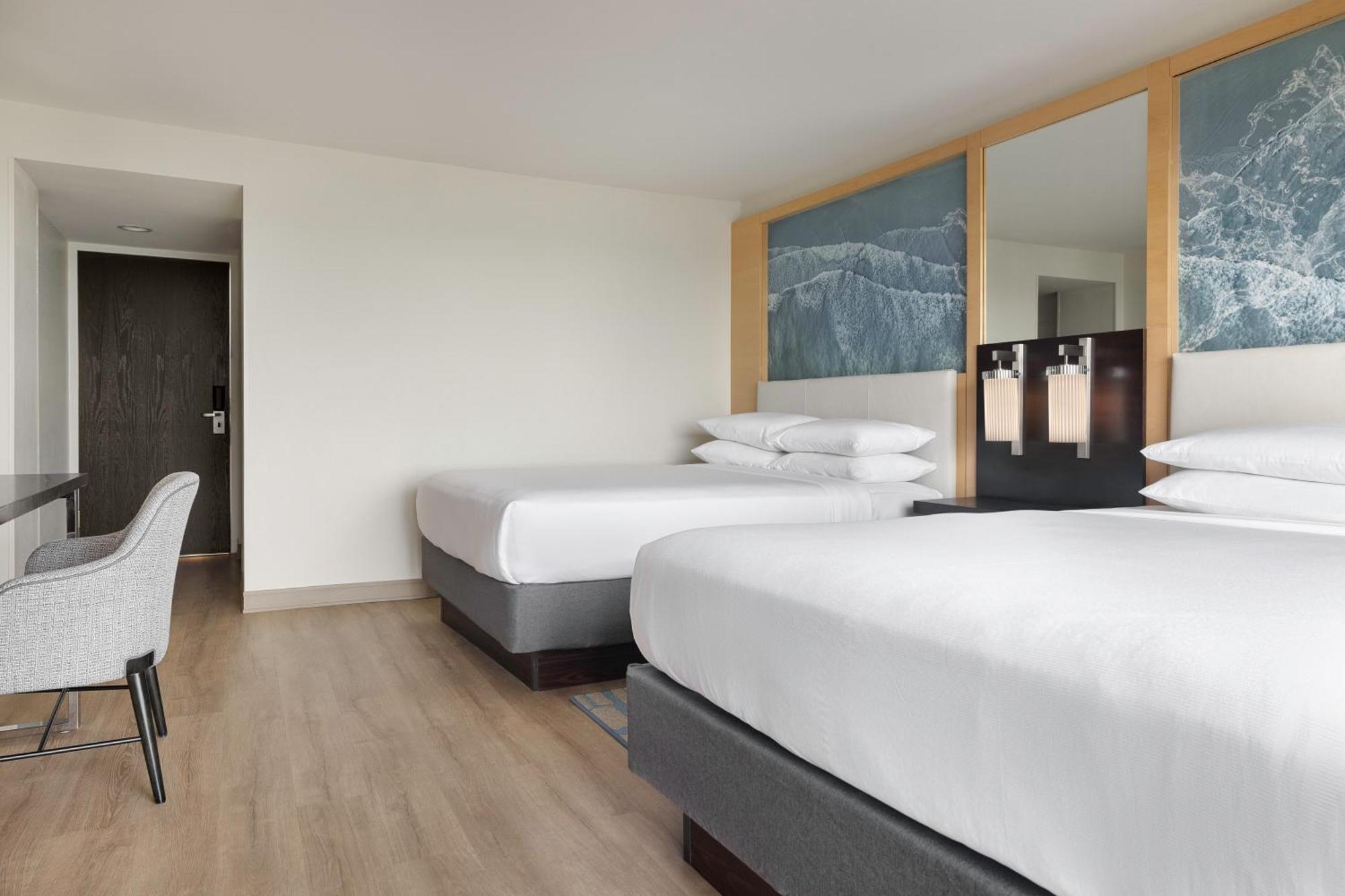 Deluxe Guest Room Two Queen Beds High Floor