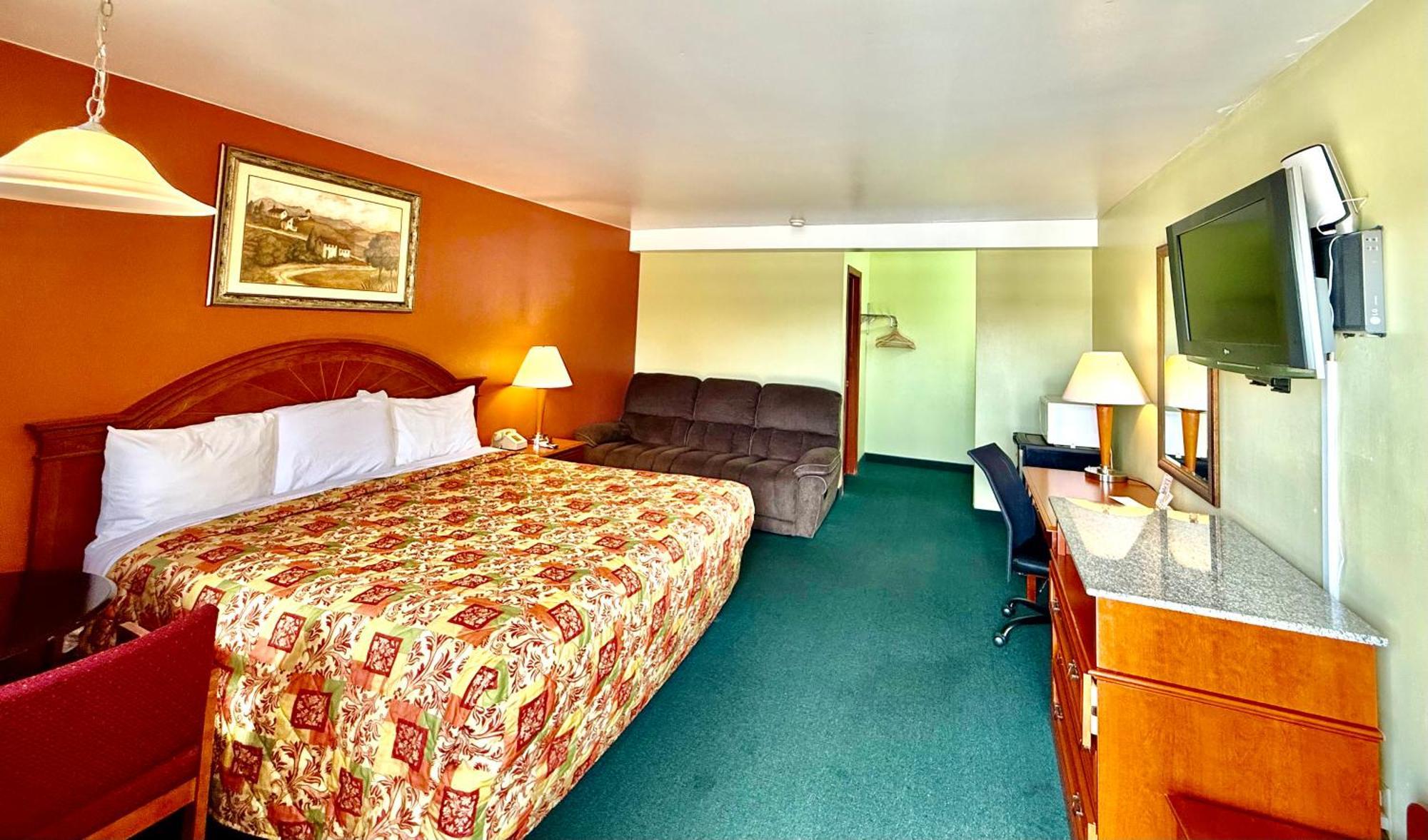 King Room - Non-Smoking