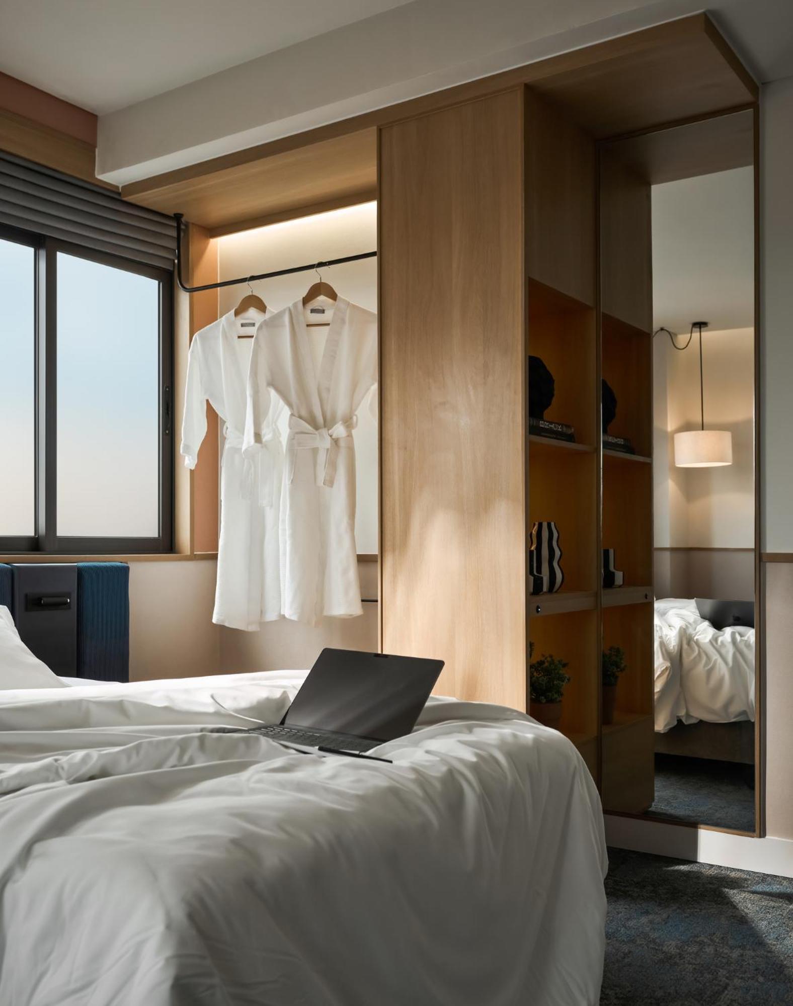 Standard Twin Room,1706901412:JPEG