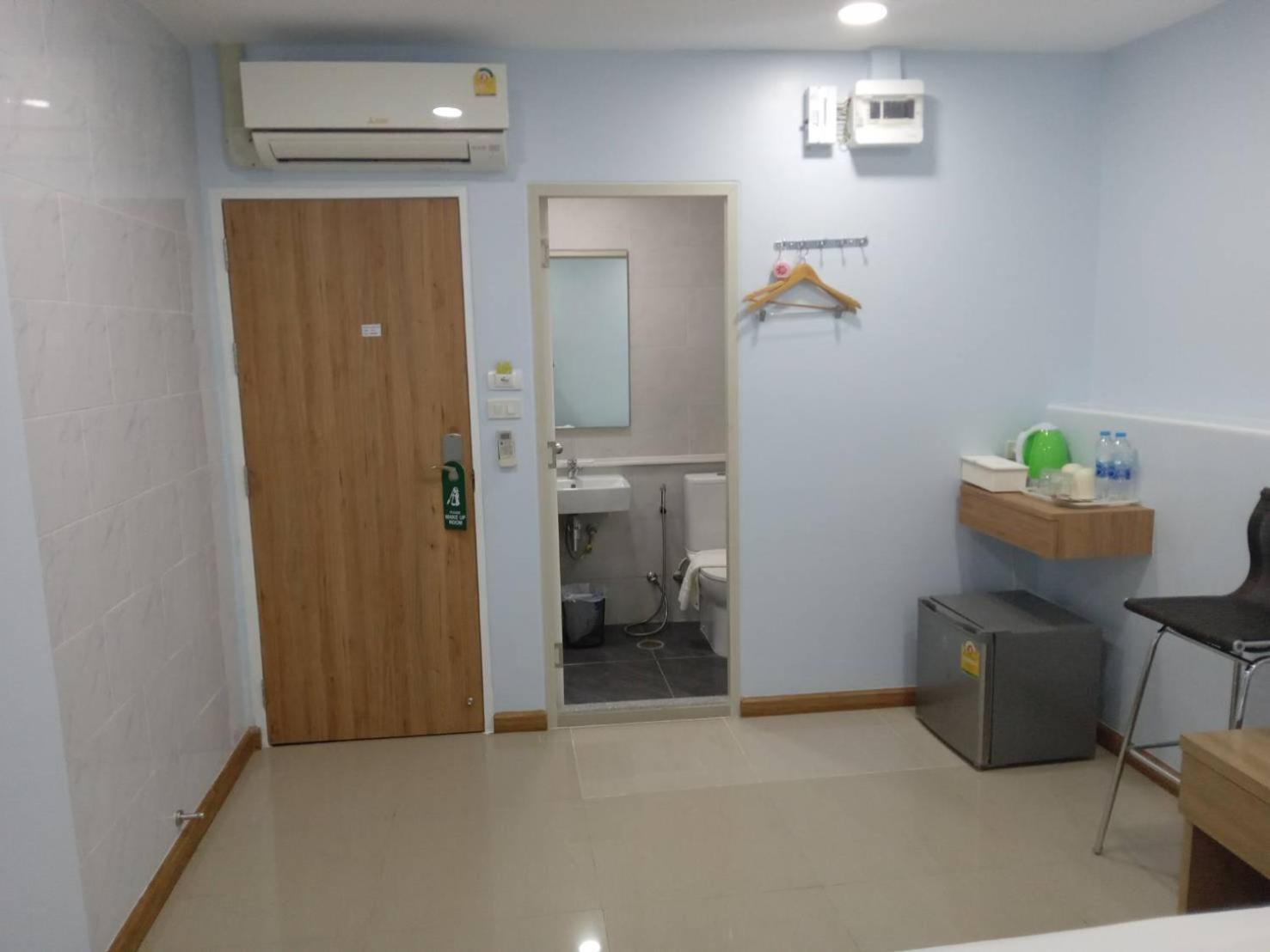 Budget Single Room