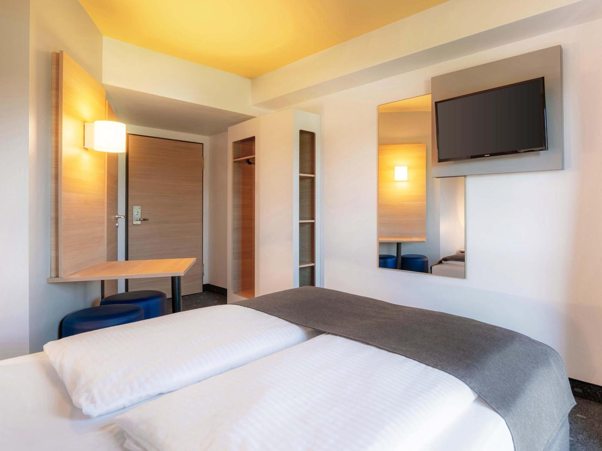 Double Room,1706954863:JPEG
