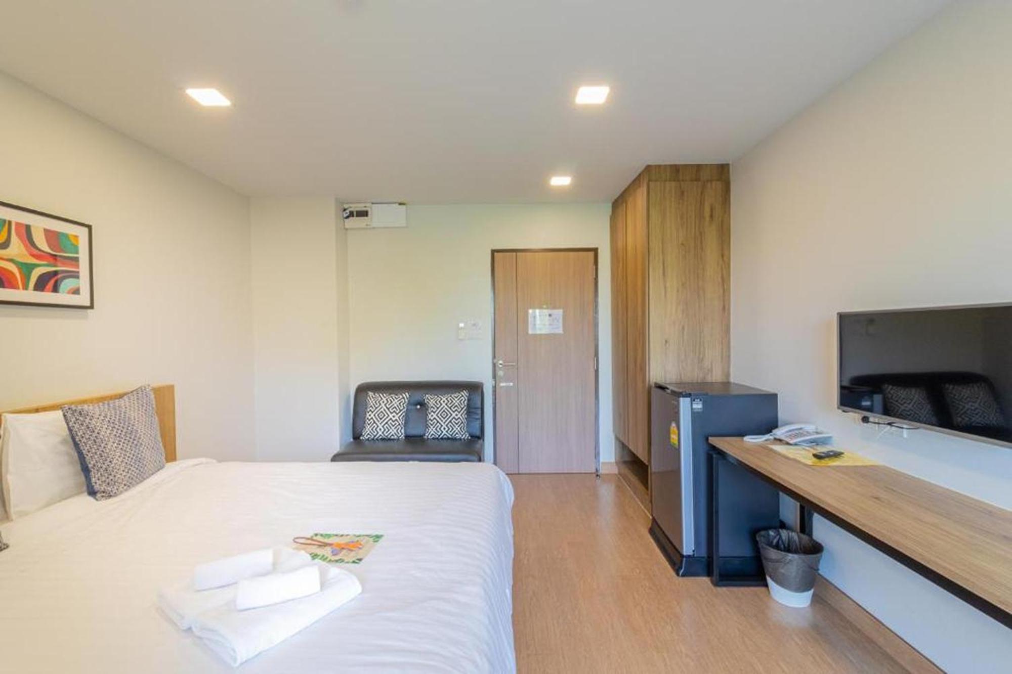 Standard King Room