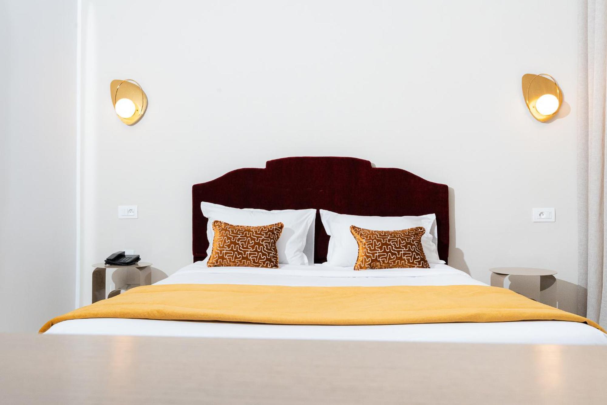 Deluxe Double Room,1707050107:JPEG