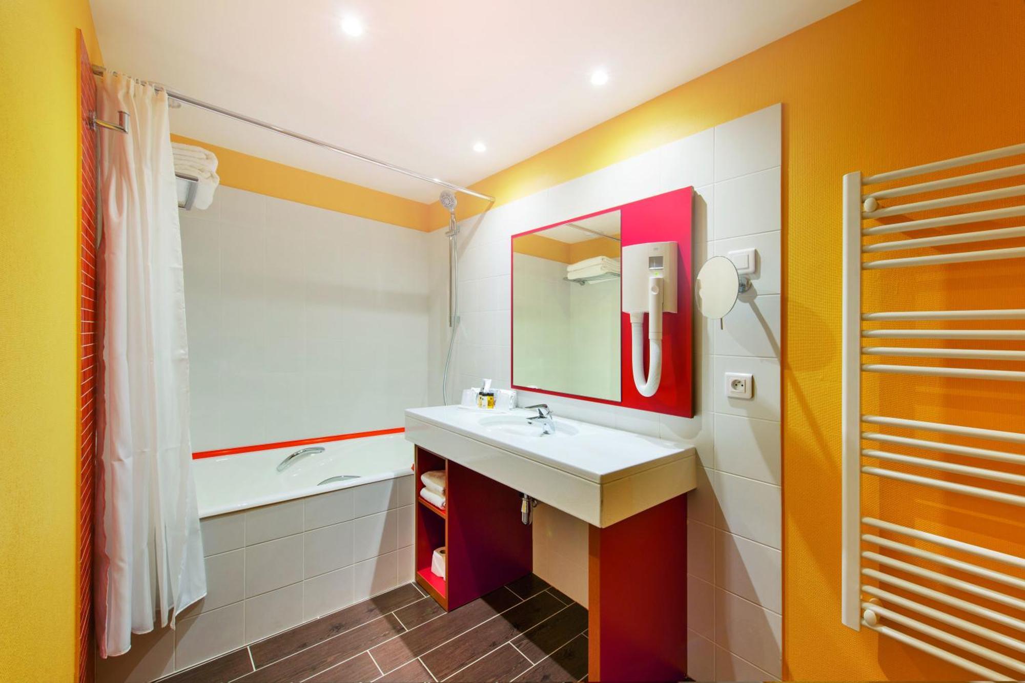Family Apartment Spa Pool Access not