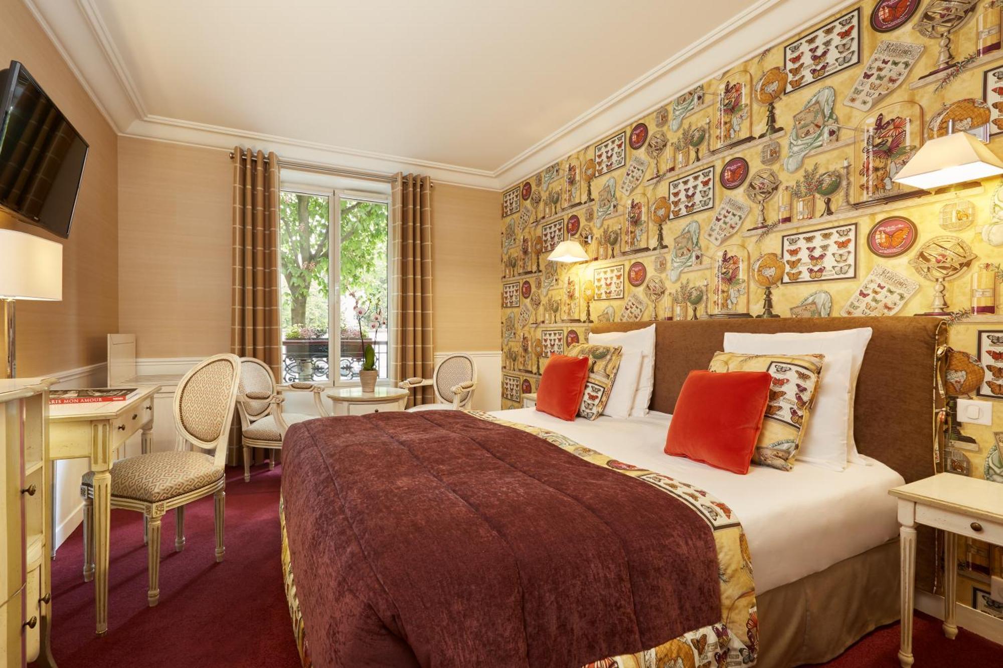 Two Connecting Double or Twin Rooms