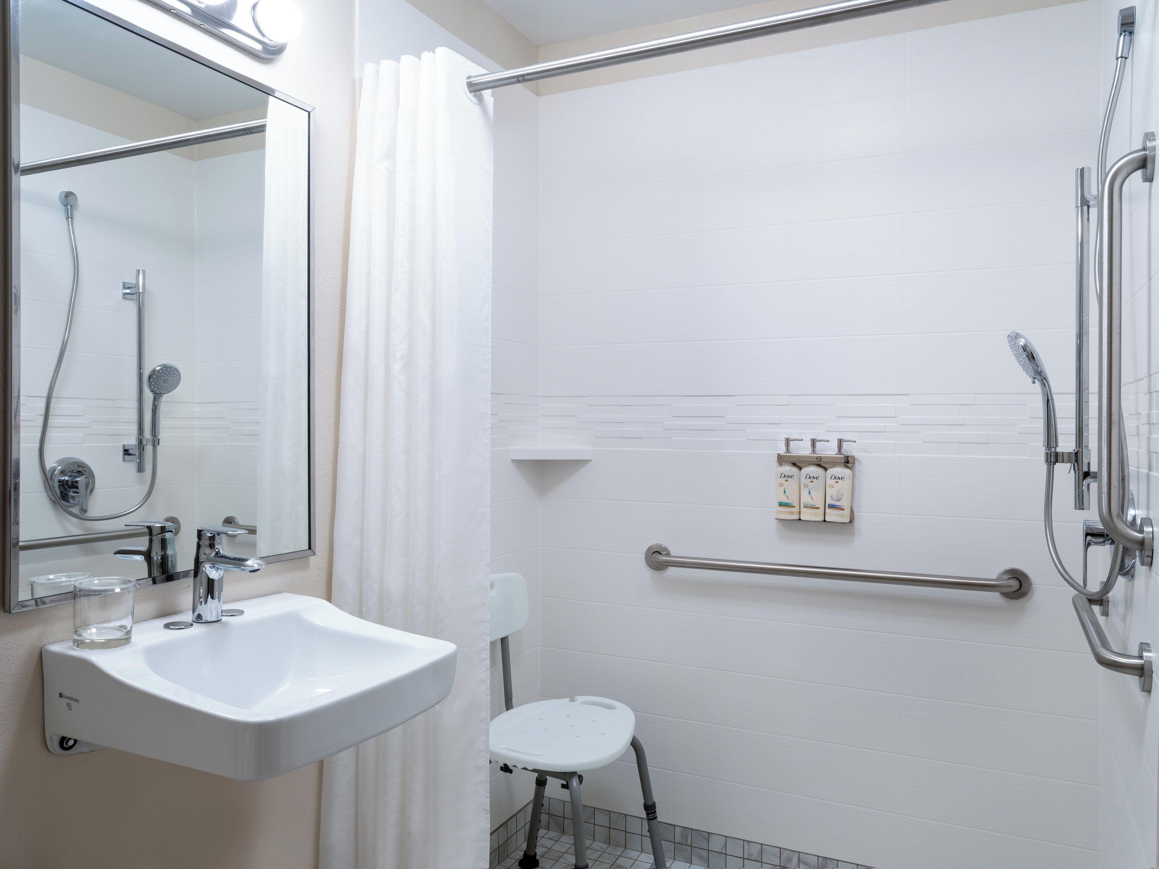 Queen Studio Suite with Roll In Shower - Accessible