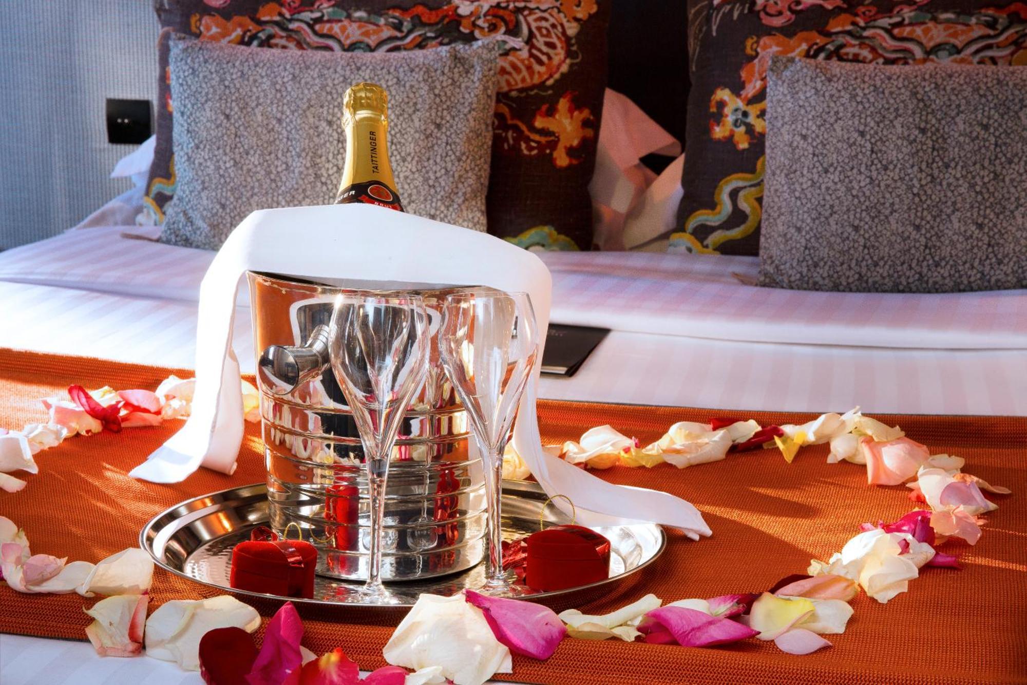 Romantic Room