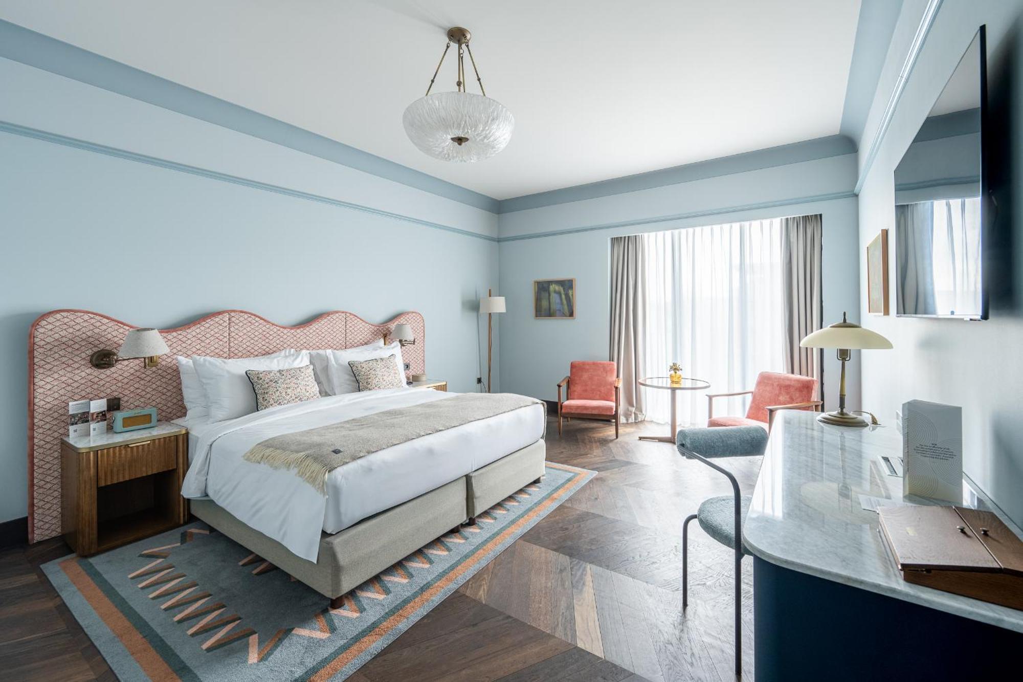 Heritage Grand King Room