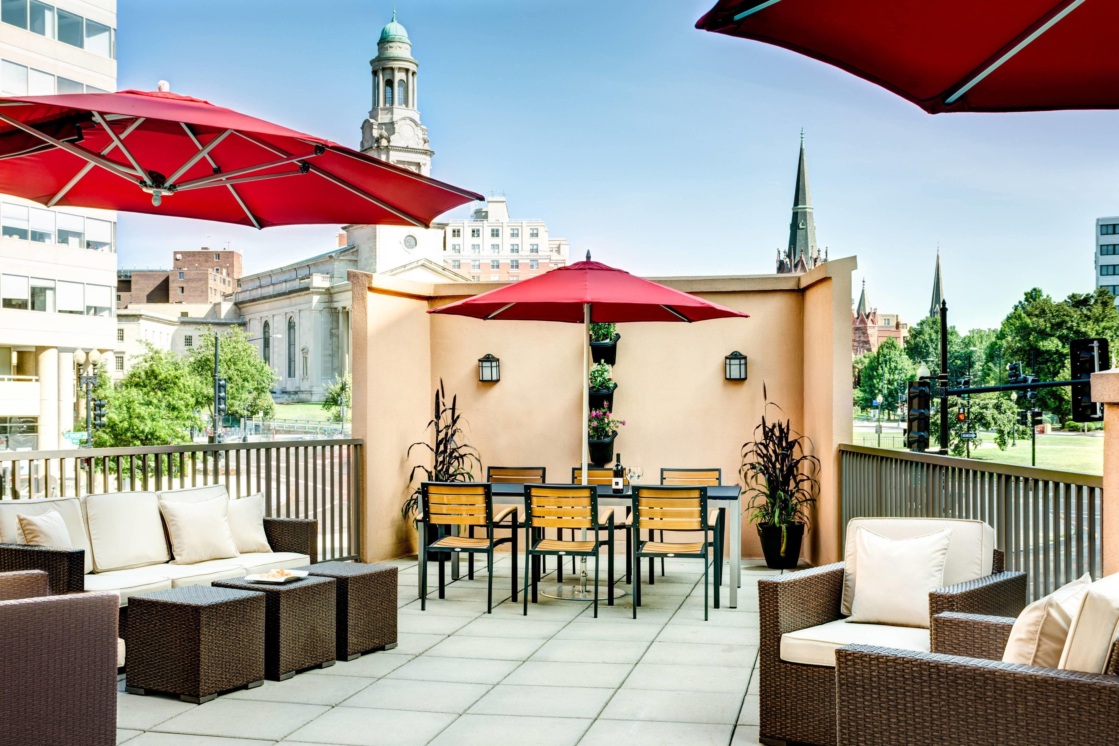 Executive King Suite Balcony