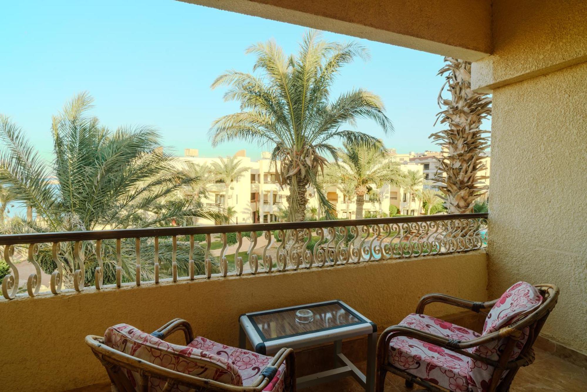 Single Room Balcony