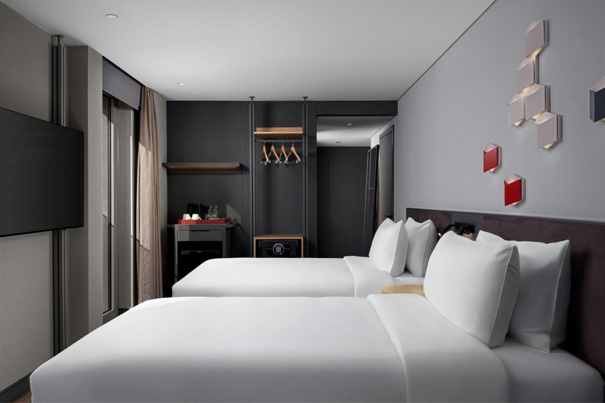 Deluxe Twin Room with Halic View