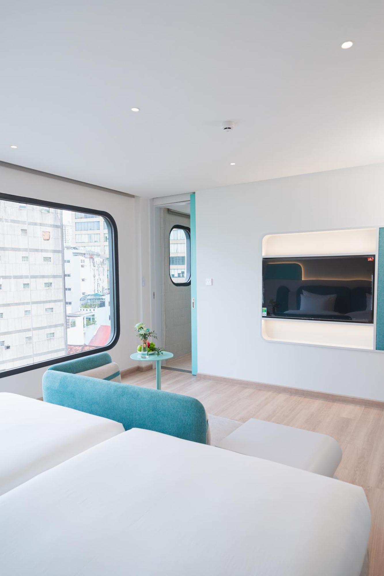 Premium Twin City View + Free Minibar