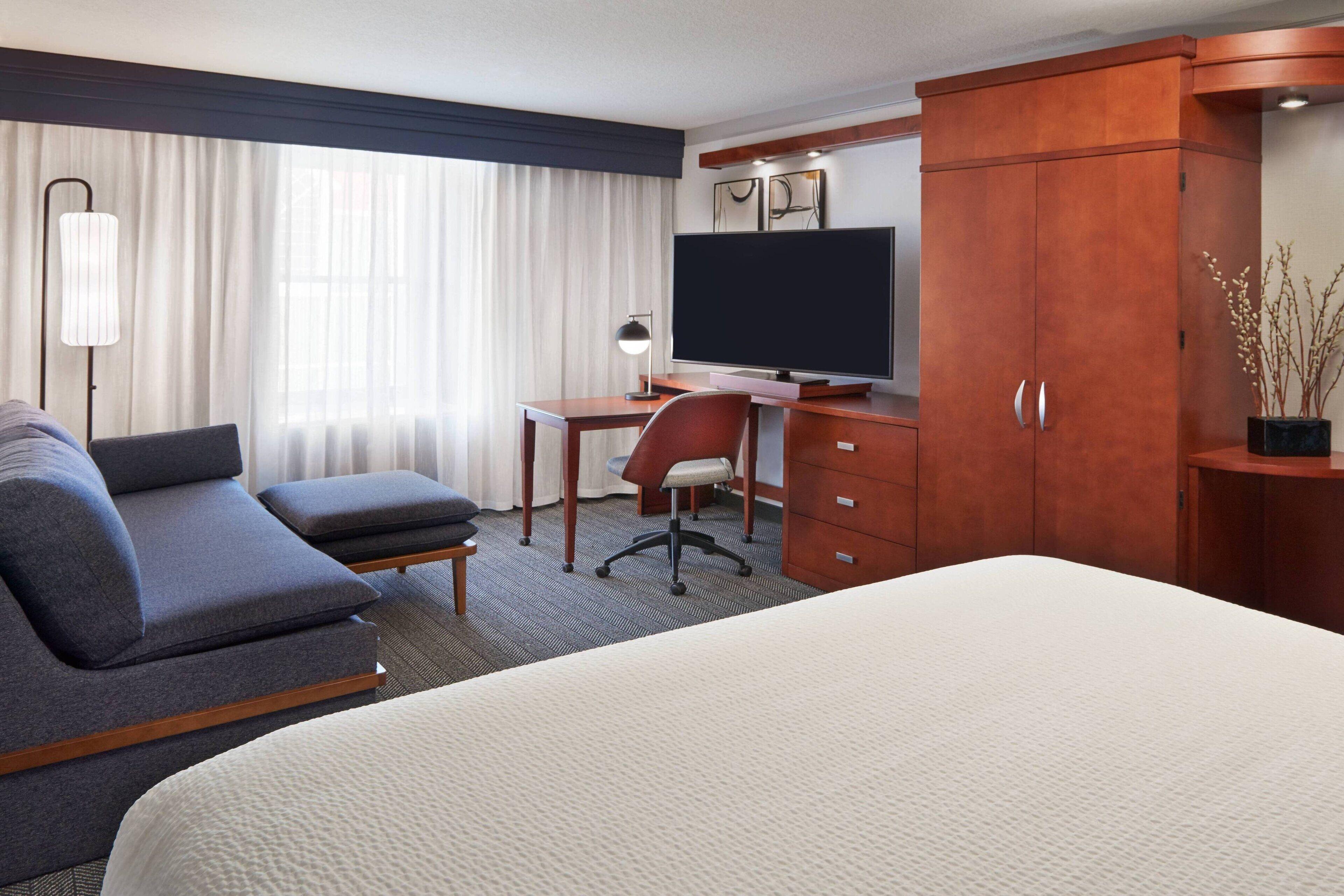 King Room with Sofa Bed