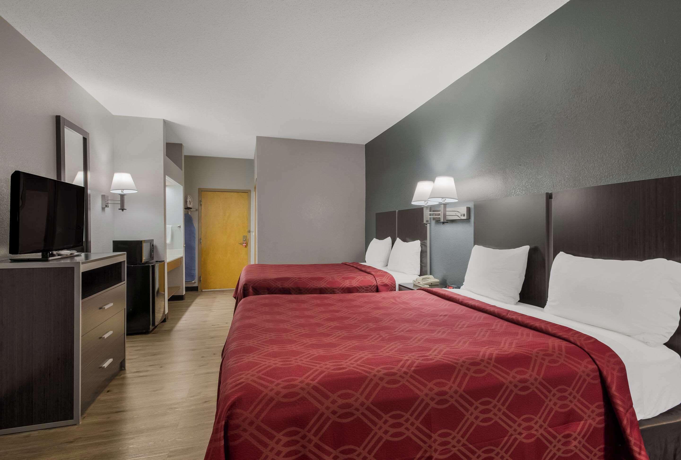 Queen Room with Two Queen Beds - Non-Smoking
