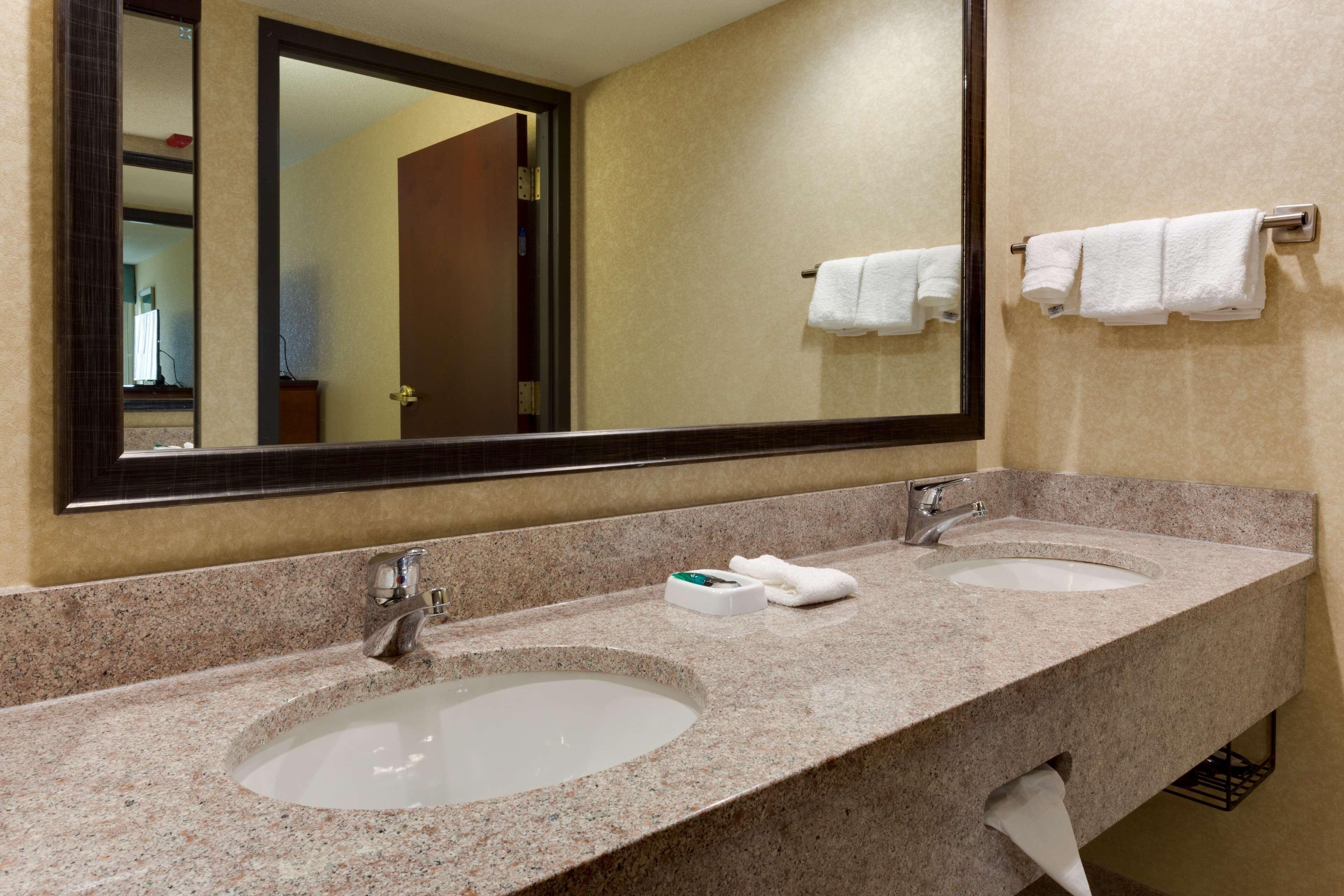 Queen Suite