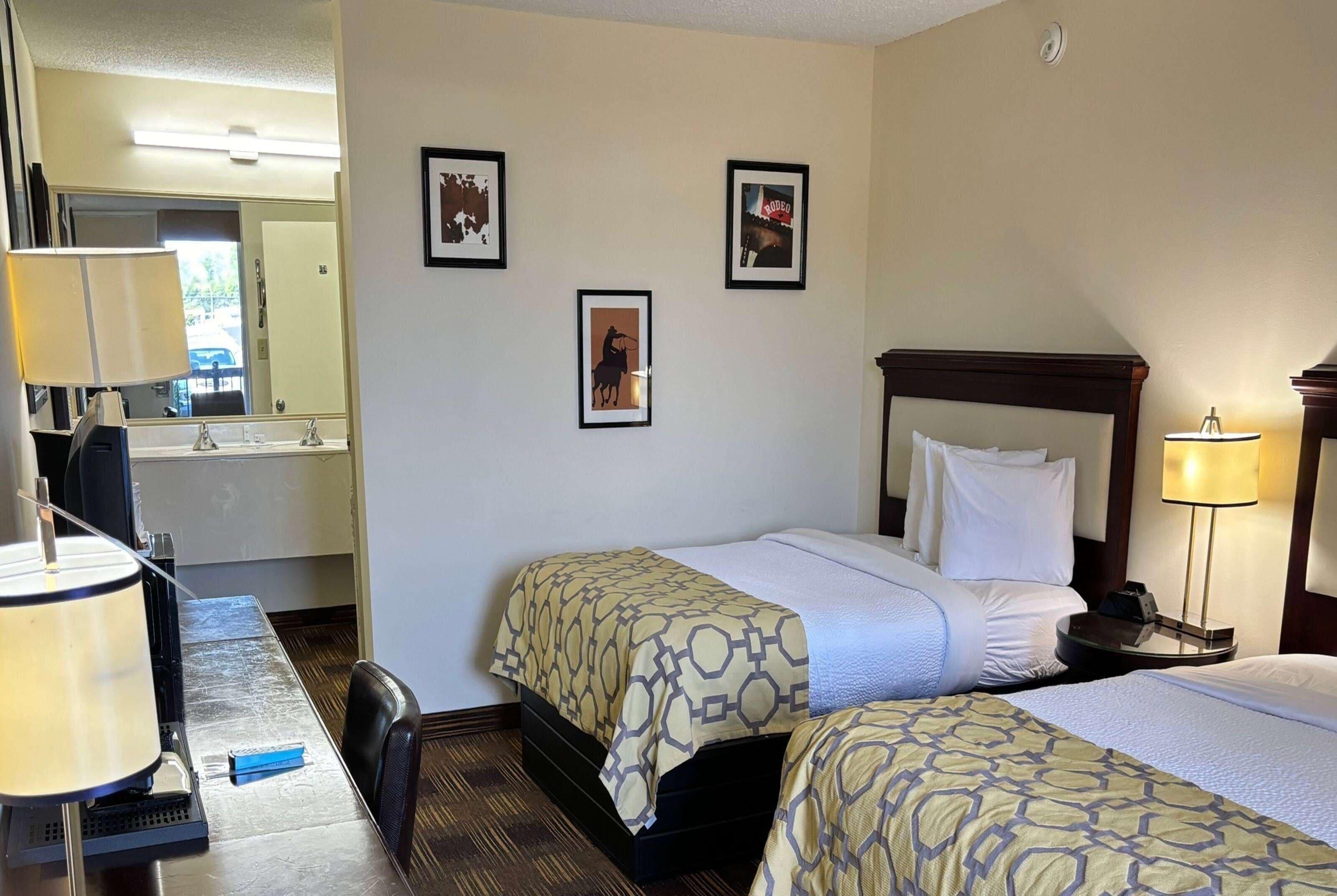 Double Room with Two Double Beds - Smoking