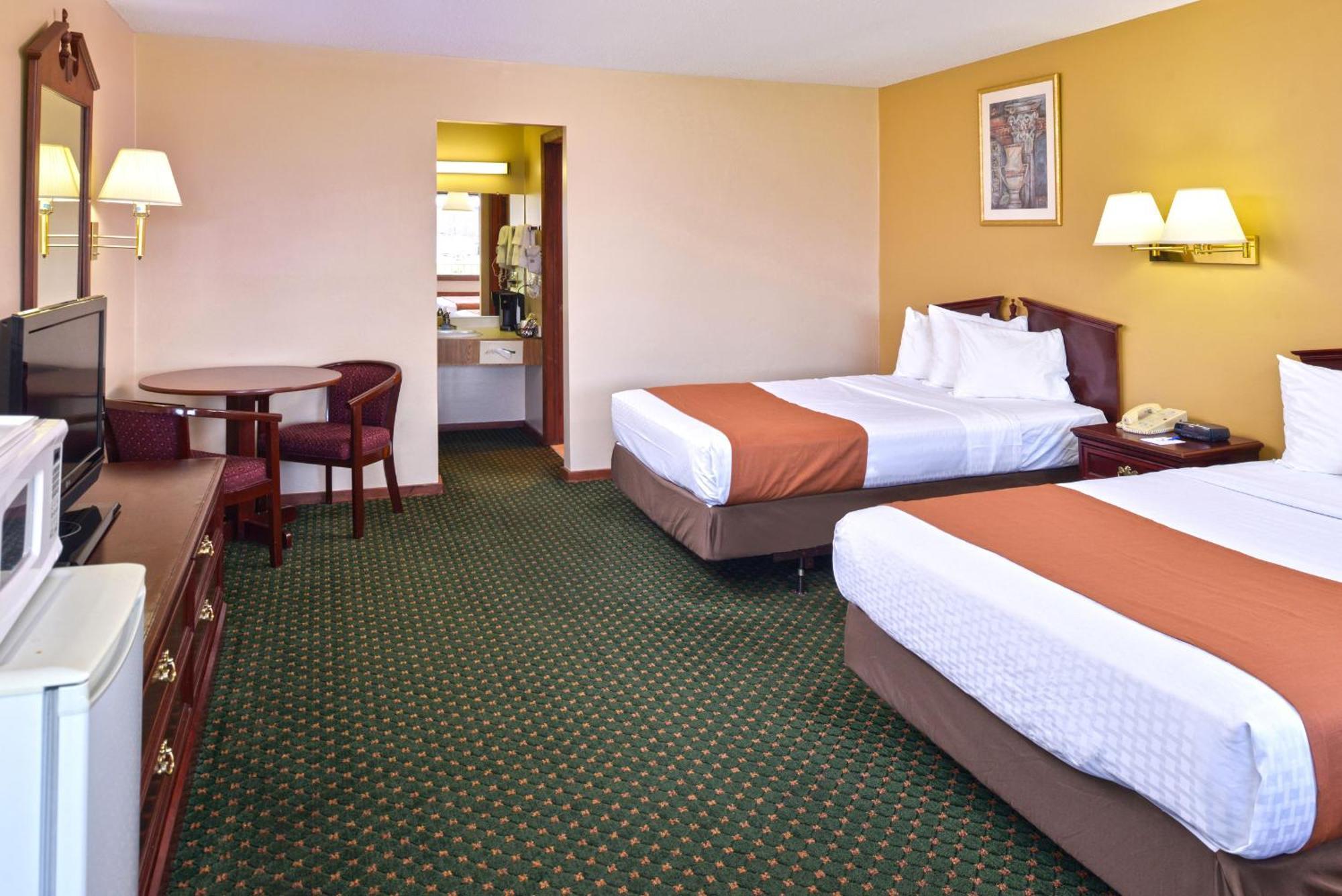Double Room Two Double Beds Smoking