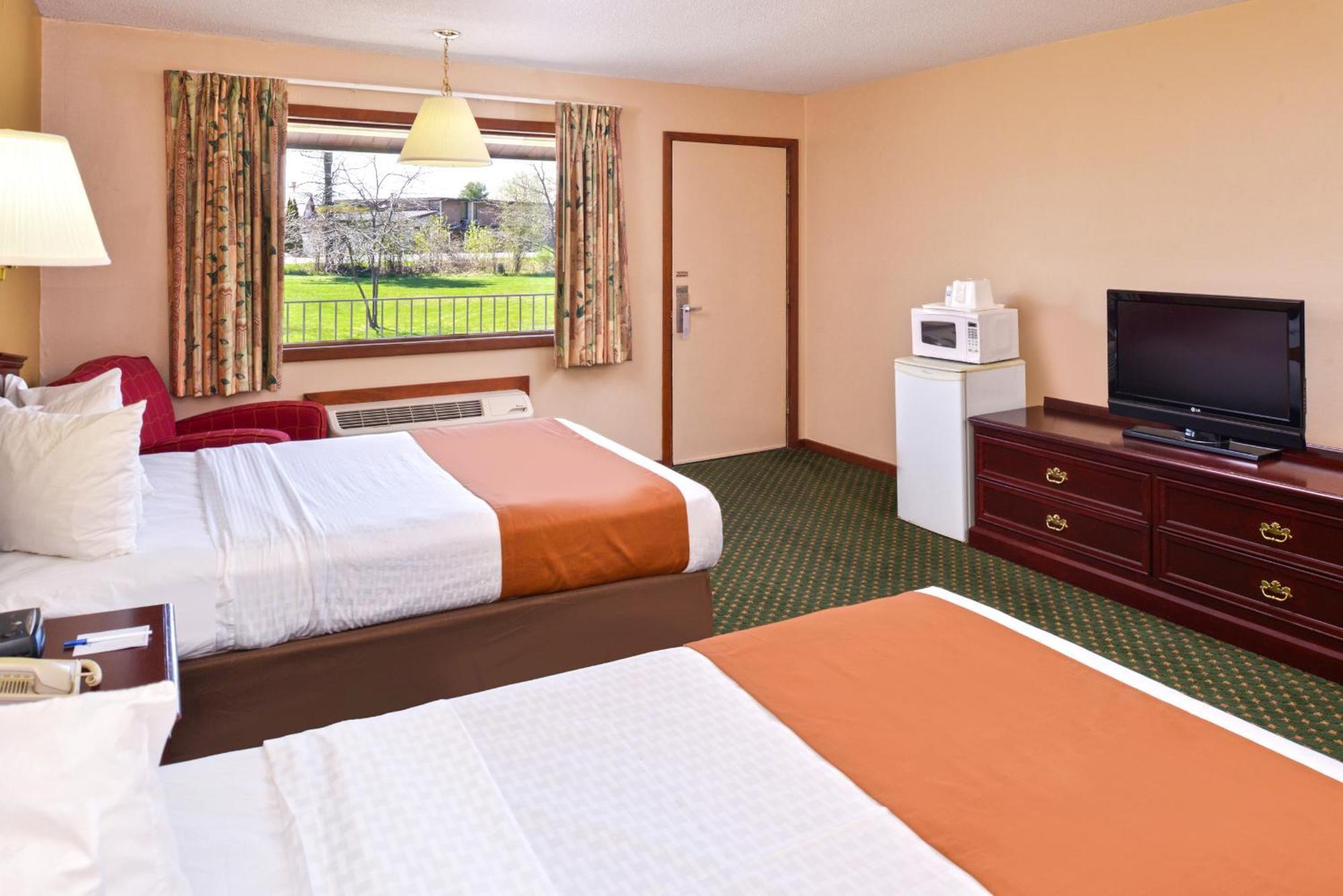 Double Room Two Double Beds Smoking