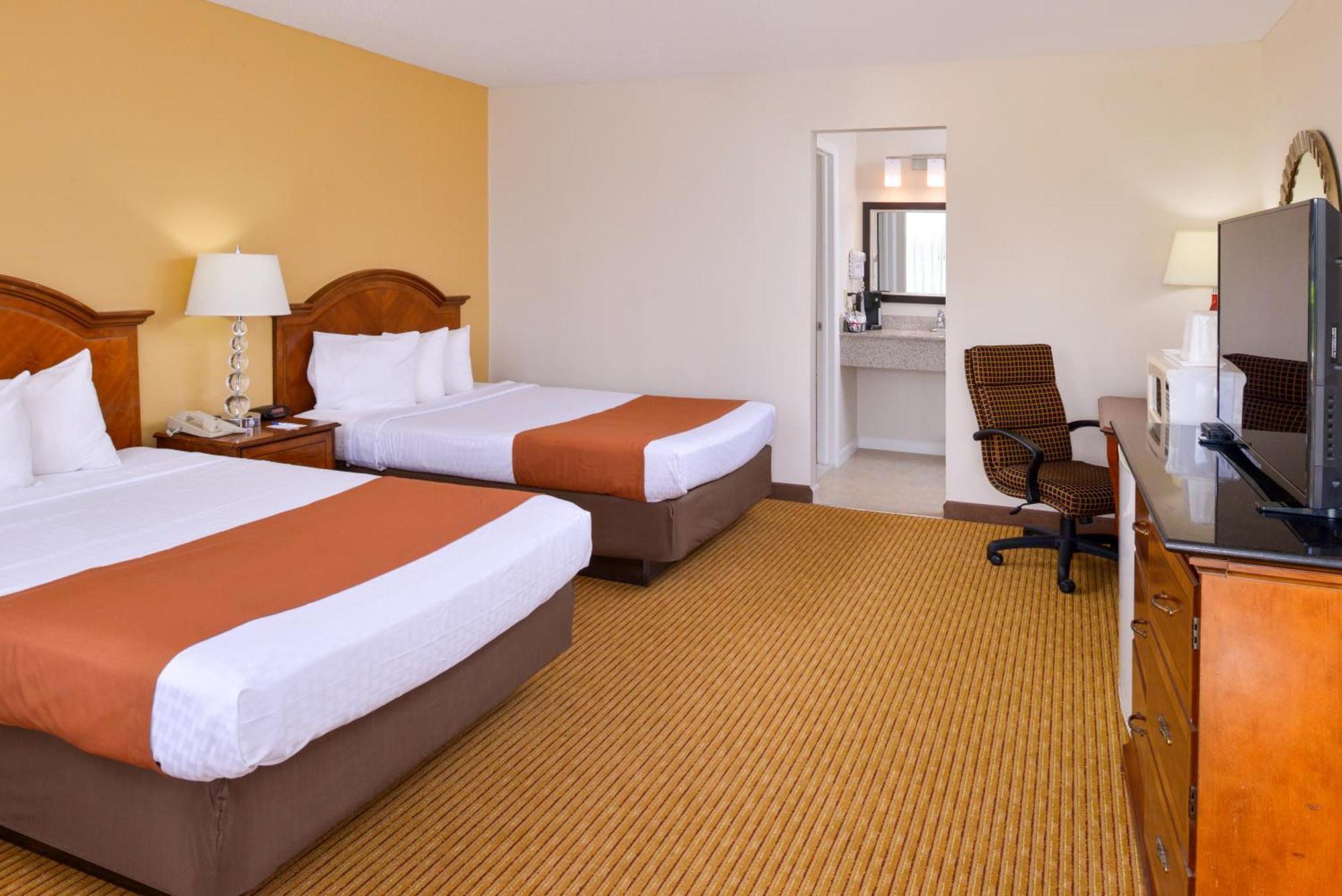 Deluxe Room Two Double Beds Non-Smoking
