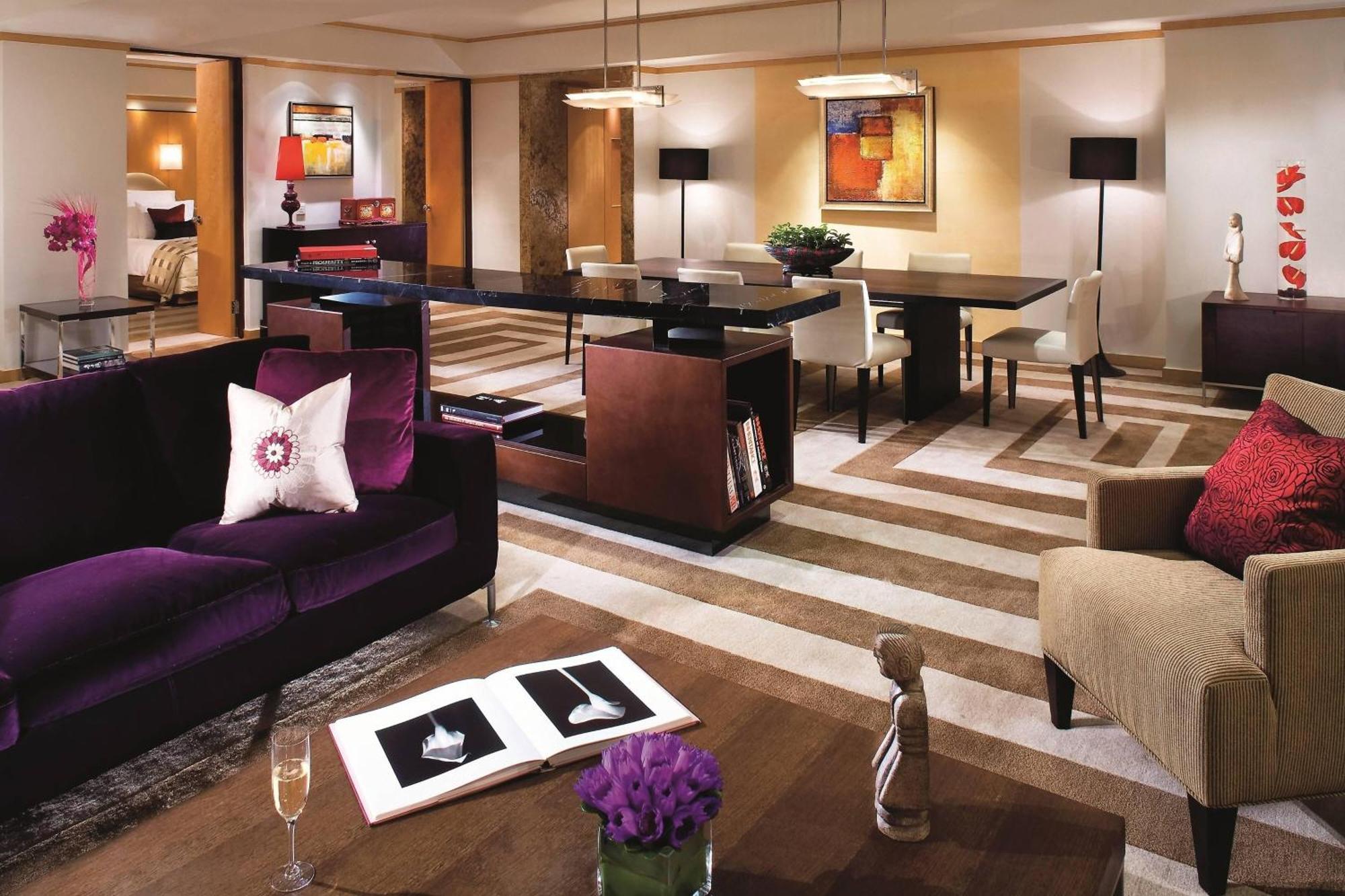 Two-Bedroom Penthouse Suite Club Lounge Access